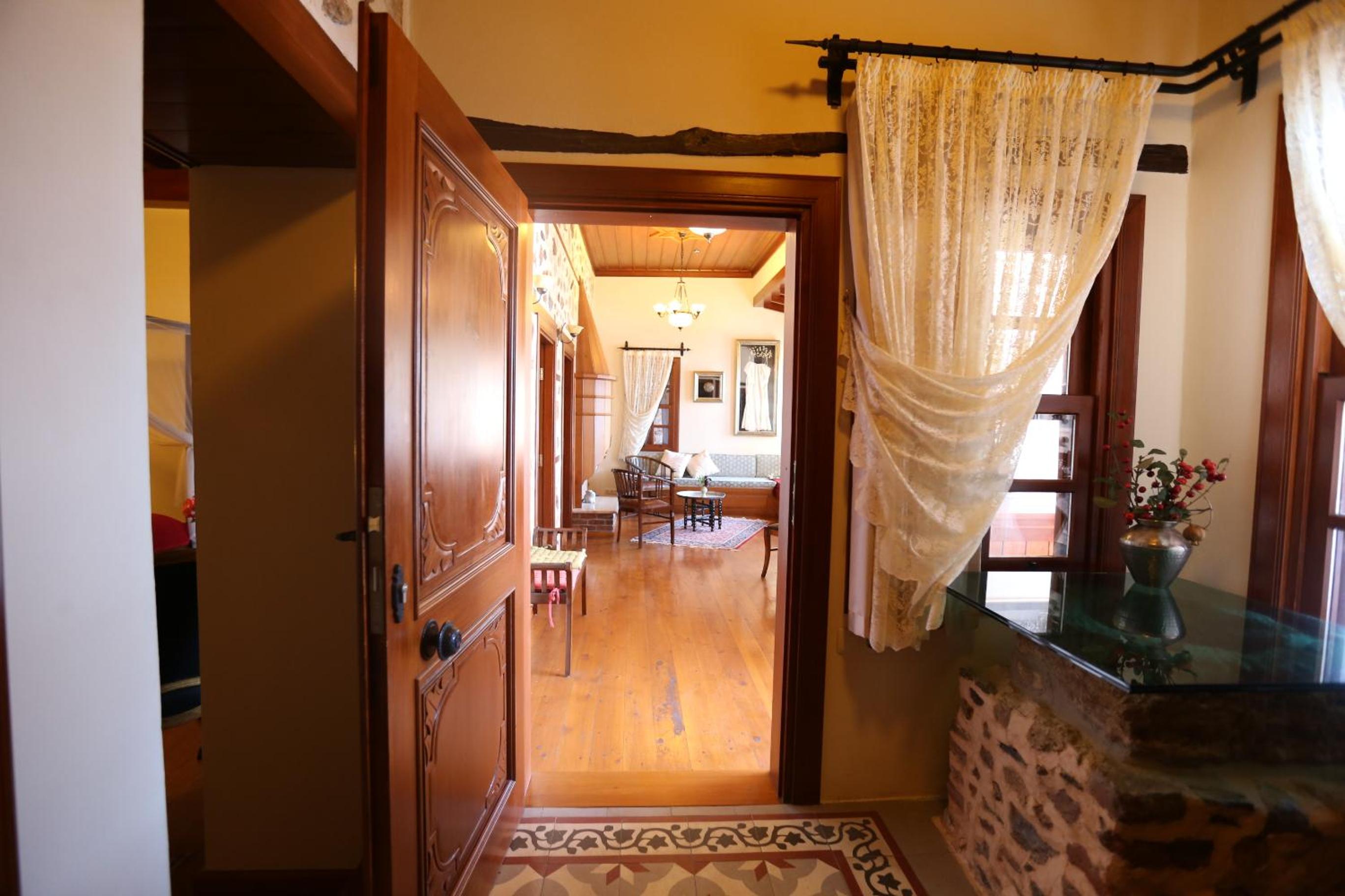 Suite with Sea View - Photo 6
