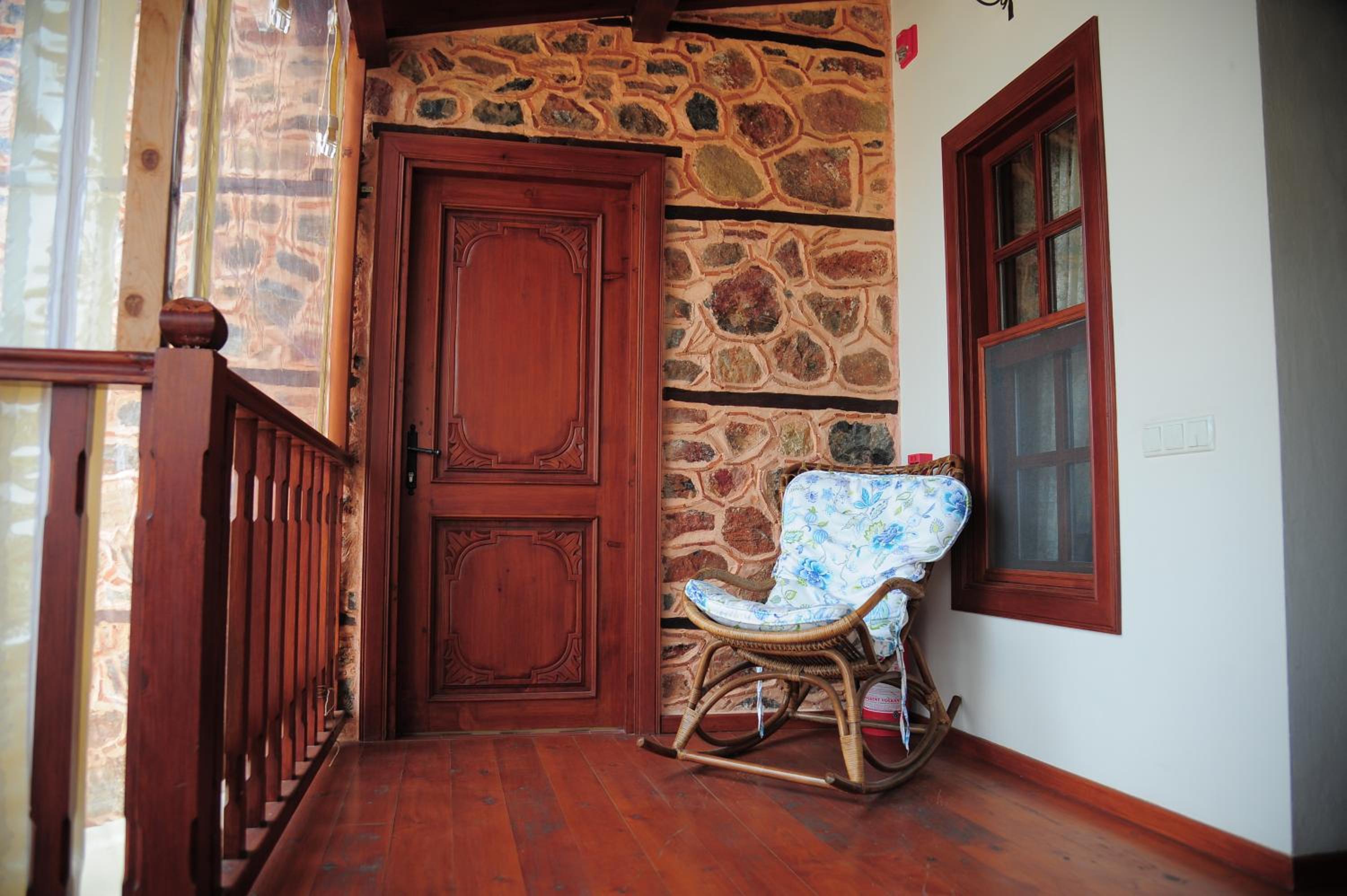 Suite with Sea View - Photo 8