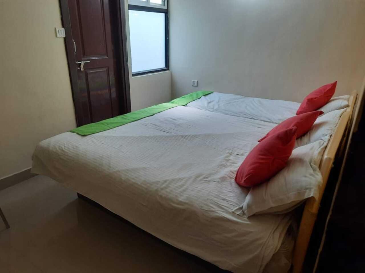 Deluxe Triple Room - Photo 17