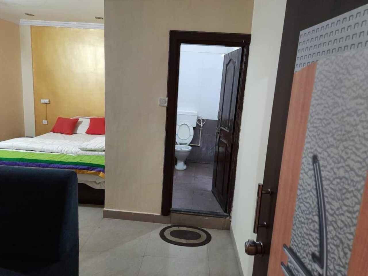 Deluxe Triple Room - Photo 9