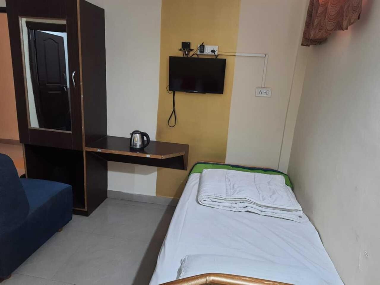 Deluxe Triple Room - Photo 5