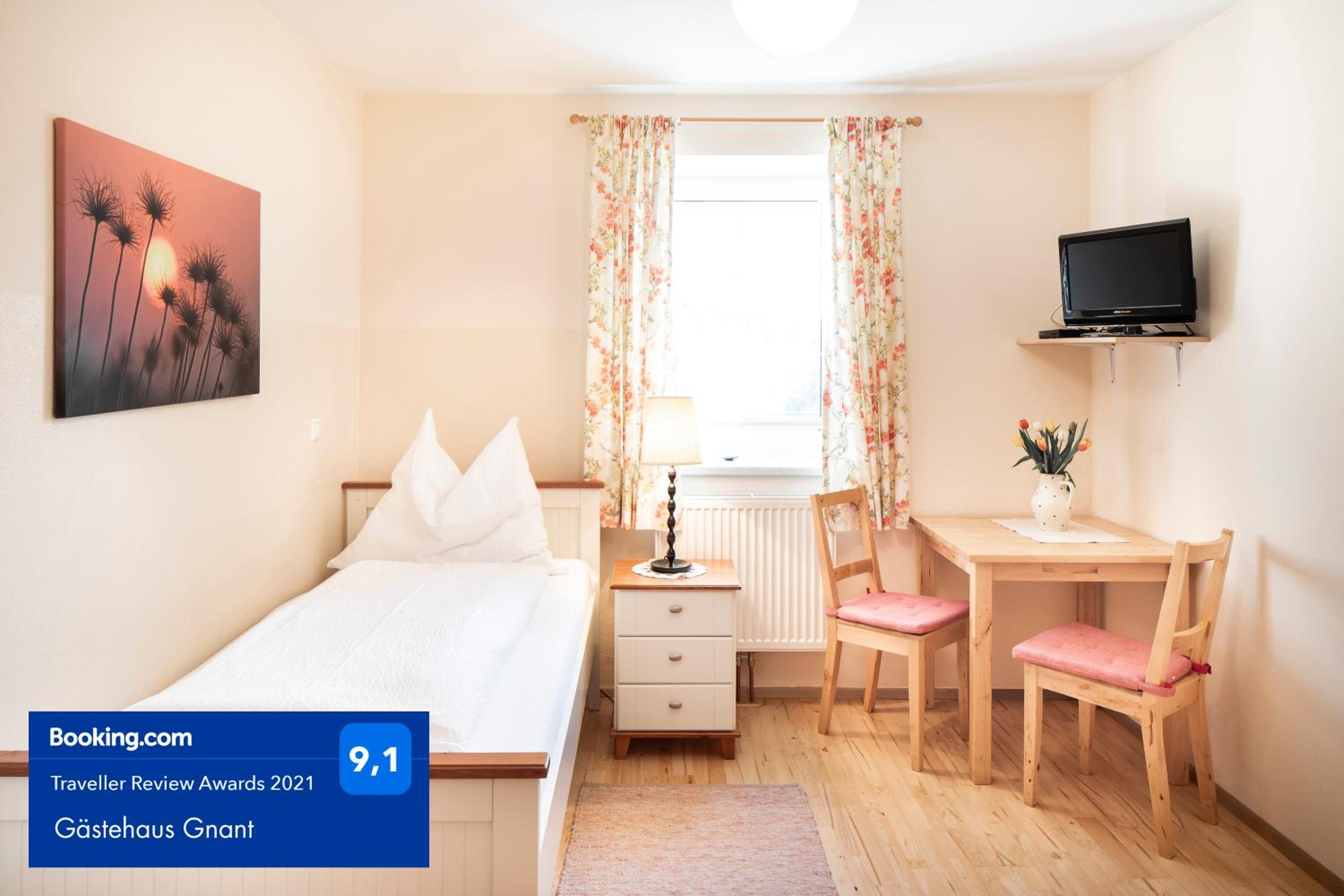 Single Room photo 1