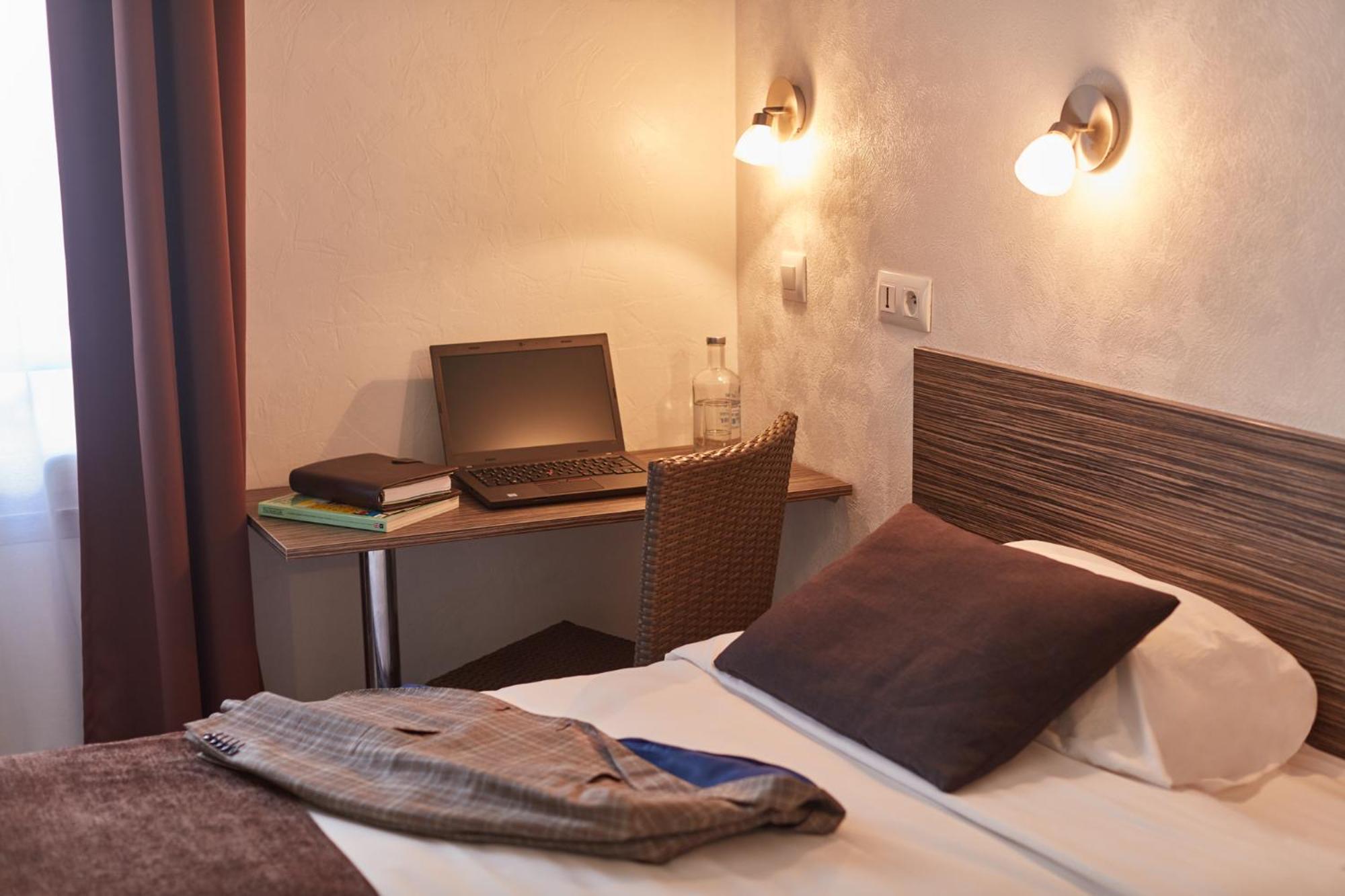 Double Room photo 2