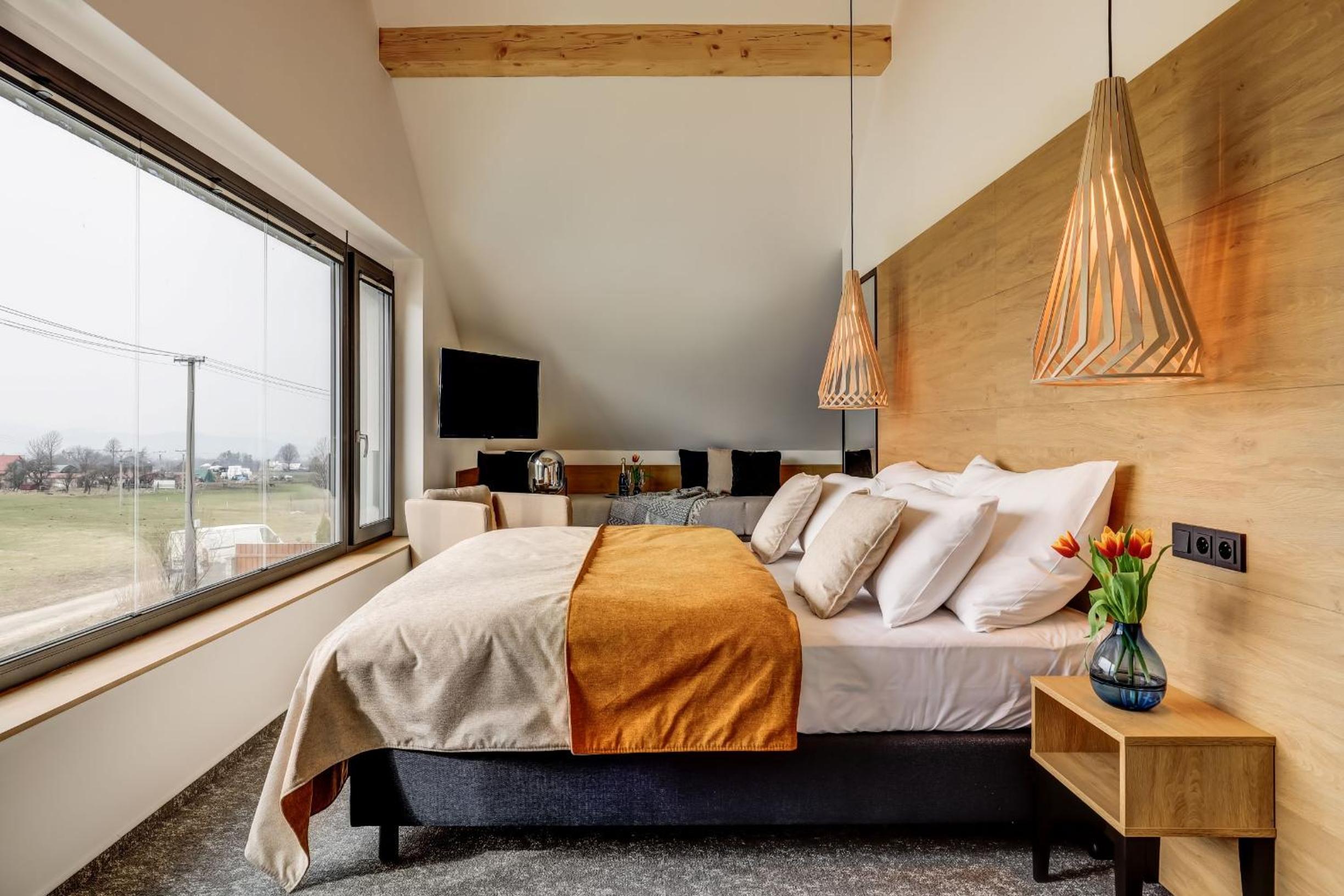 Double Room with Mountain View - Photo 11