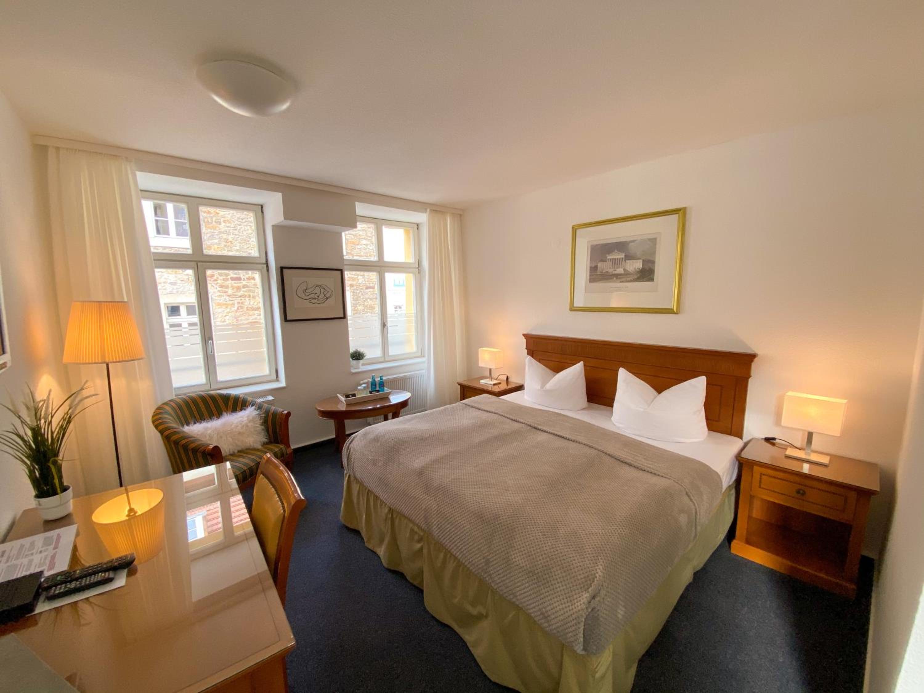 Double Room - Photo 2
