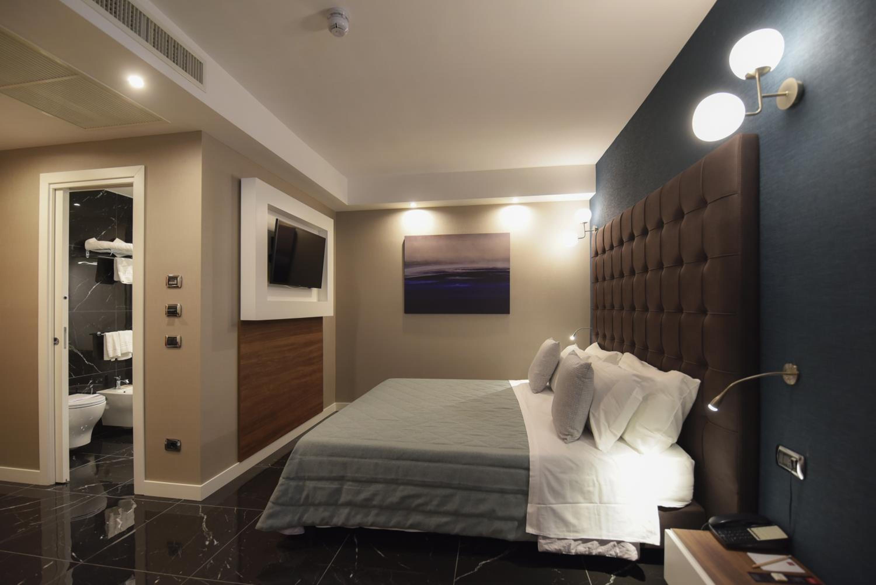 Superior Single Room