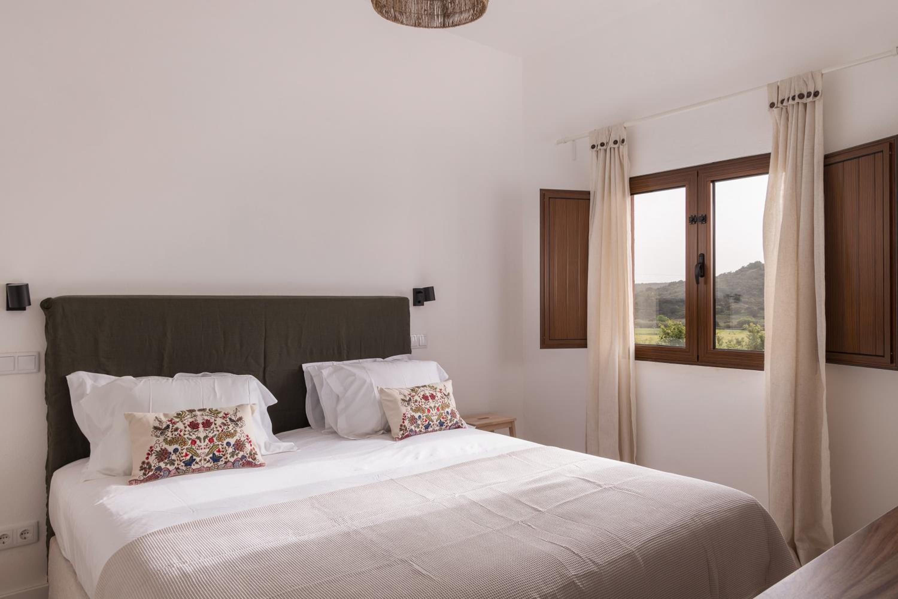 Double or Twin Room - Photo 1