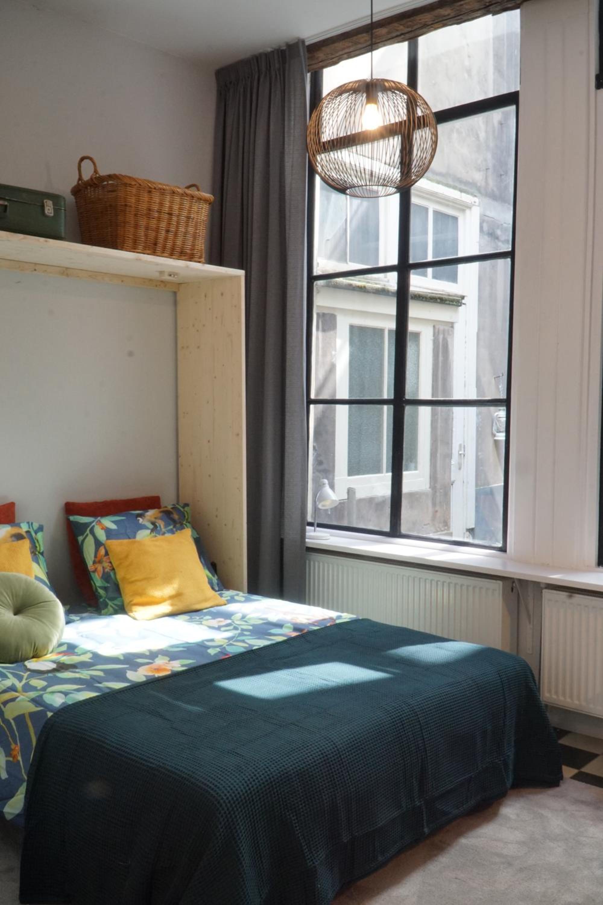 One-Bedroom Apartment photo 2