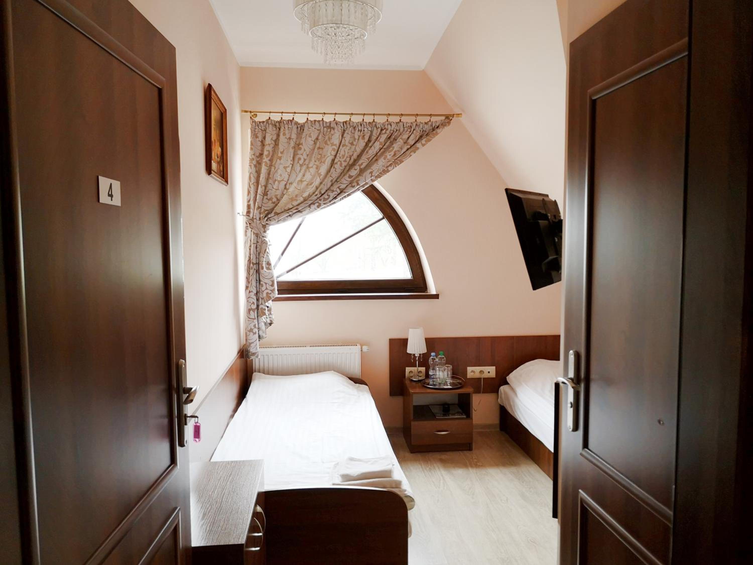 Small Twin Room