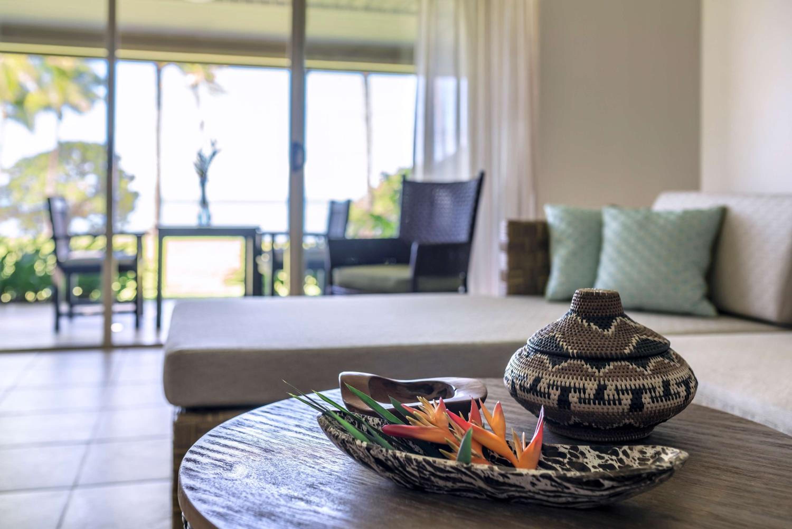 Ocean Terrace King Room - Photo 6