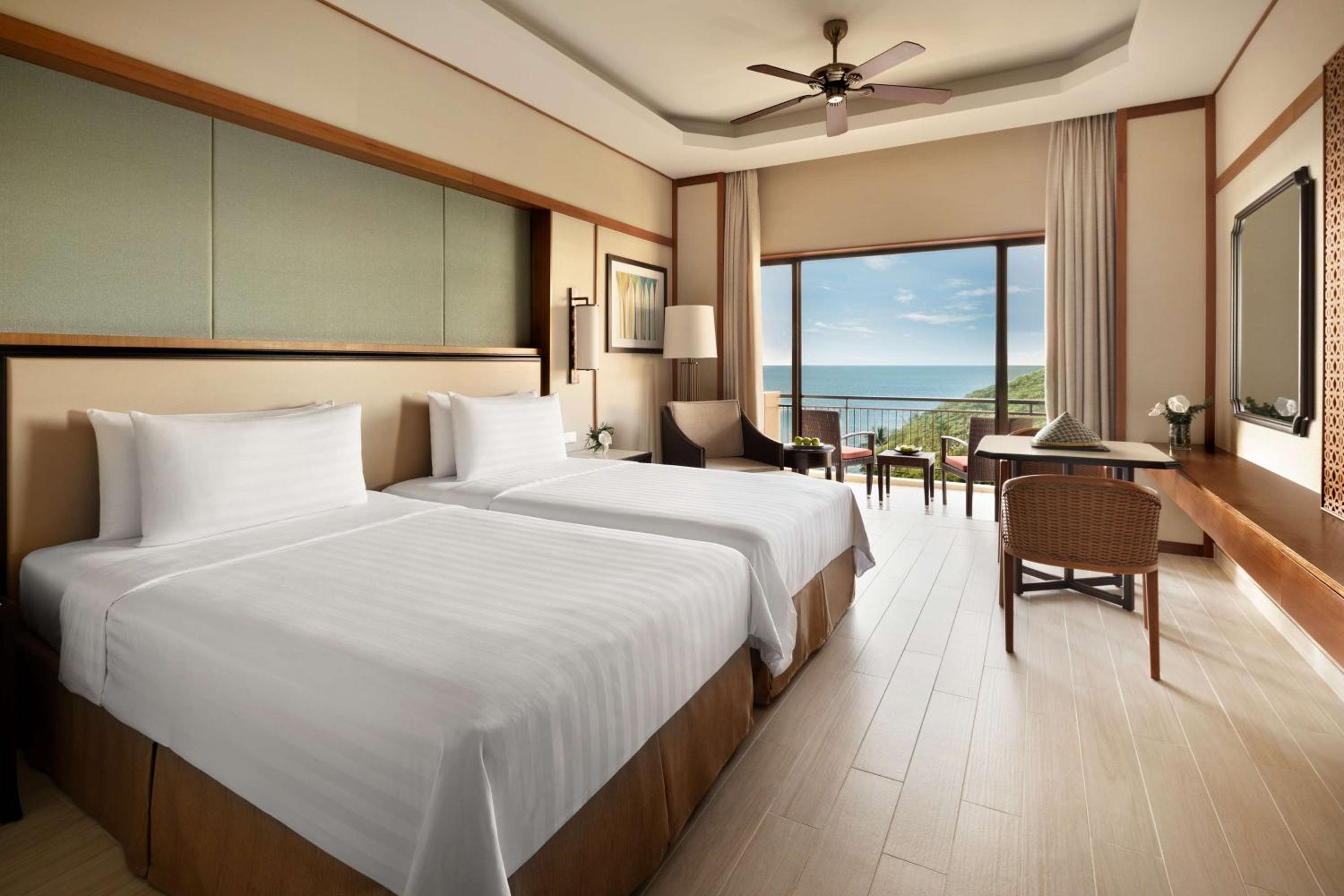 Deluxe Twin Room with Sea View - Garden Wing - Photo 2