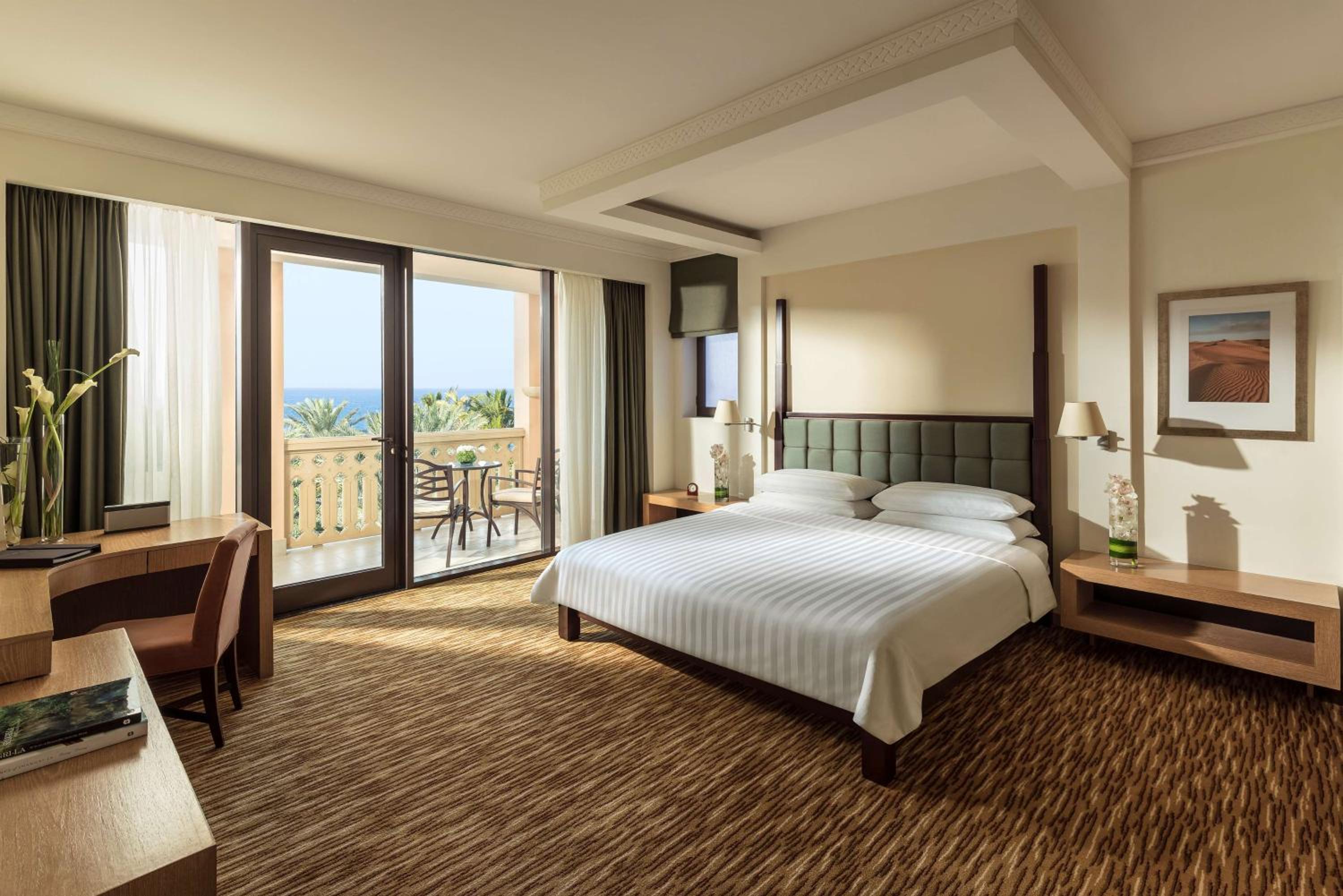Al Bandar One Bedroom  Suite photo 3