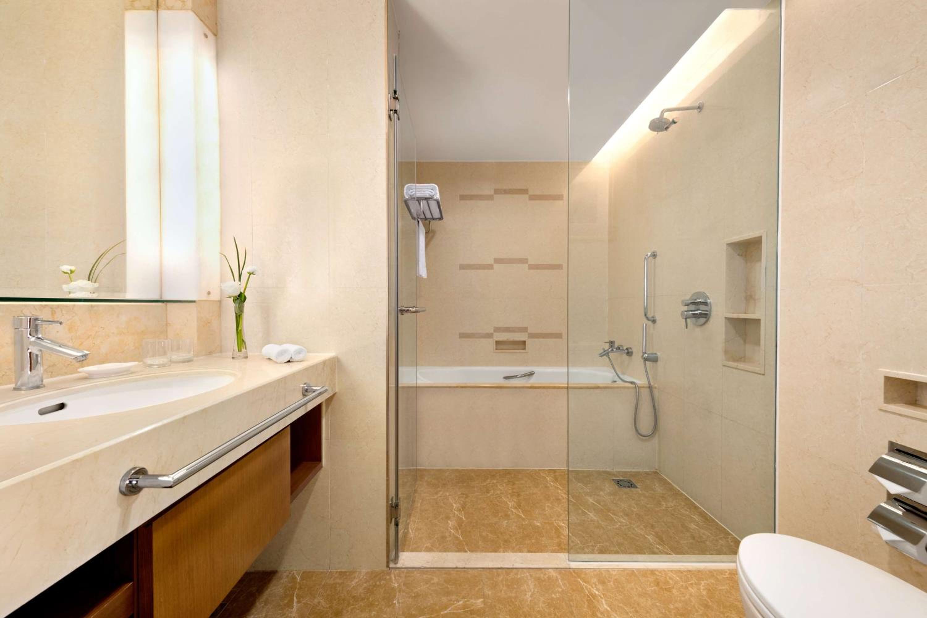 Horizon Deluxe Twin Room photo 3