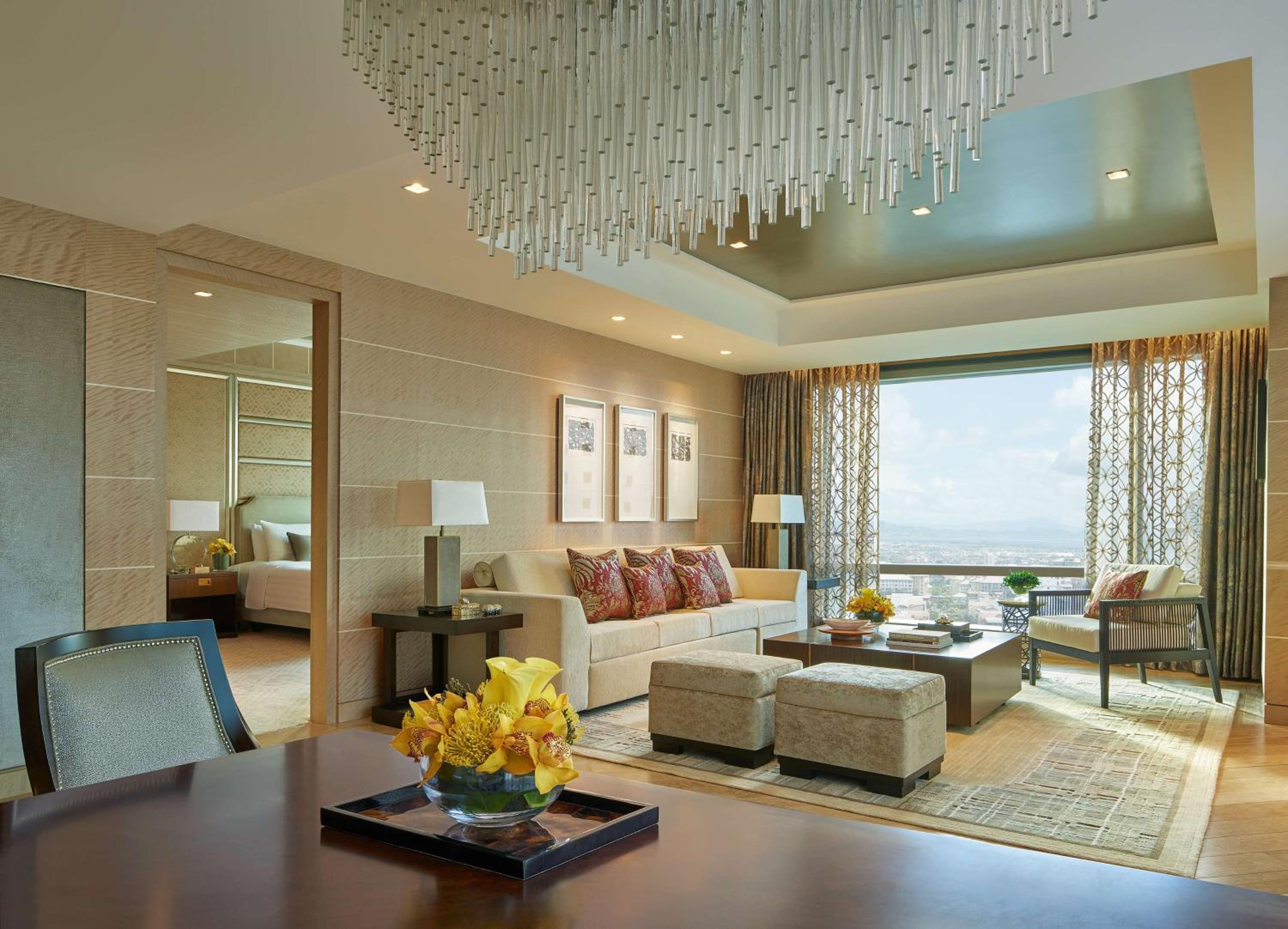 Premier Suite King - Photo 3