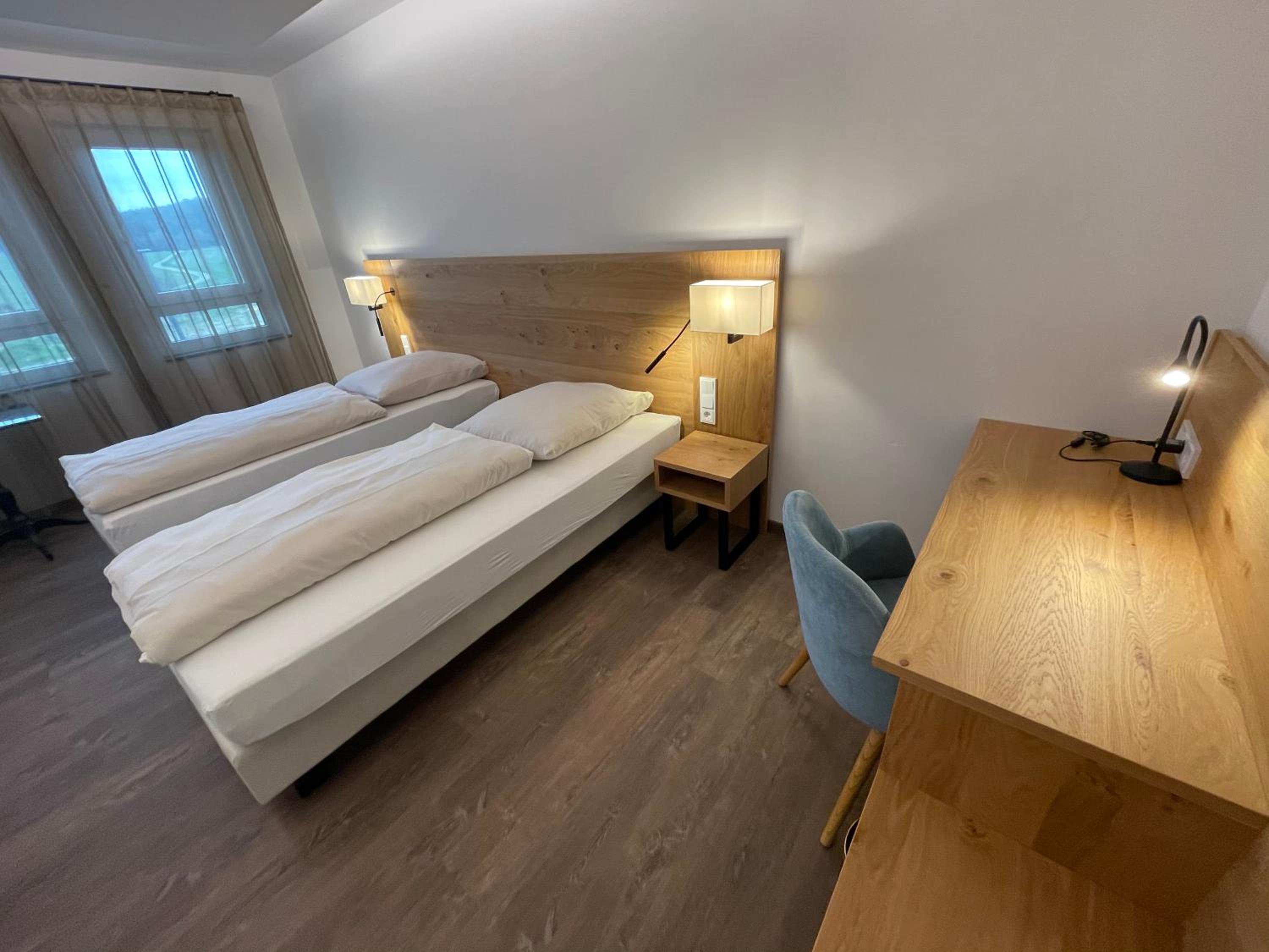 Two-Bedroom Apartment - Photo 2