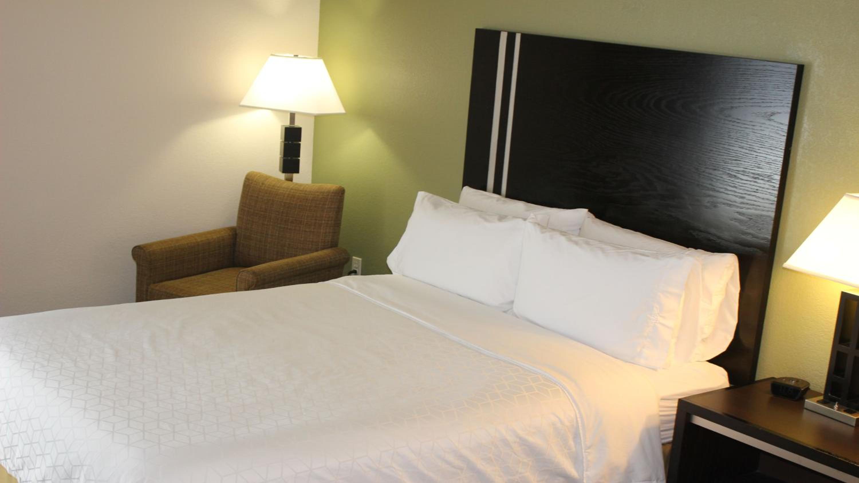 Standard Room - Photo 6