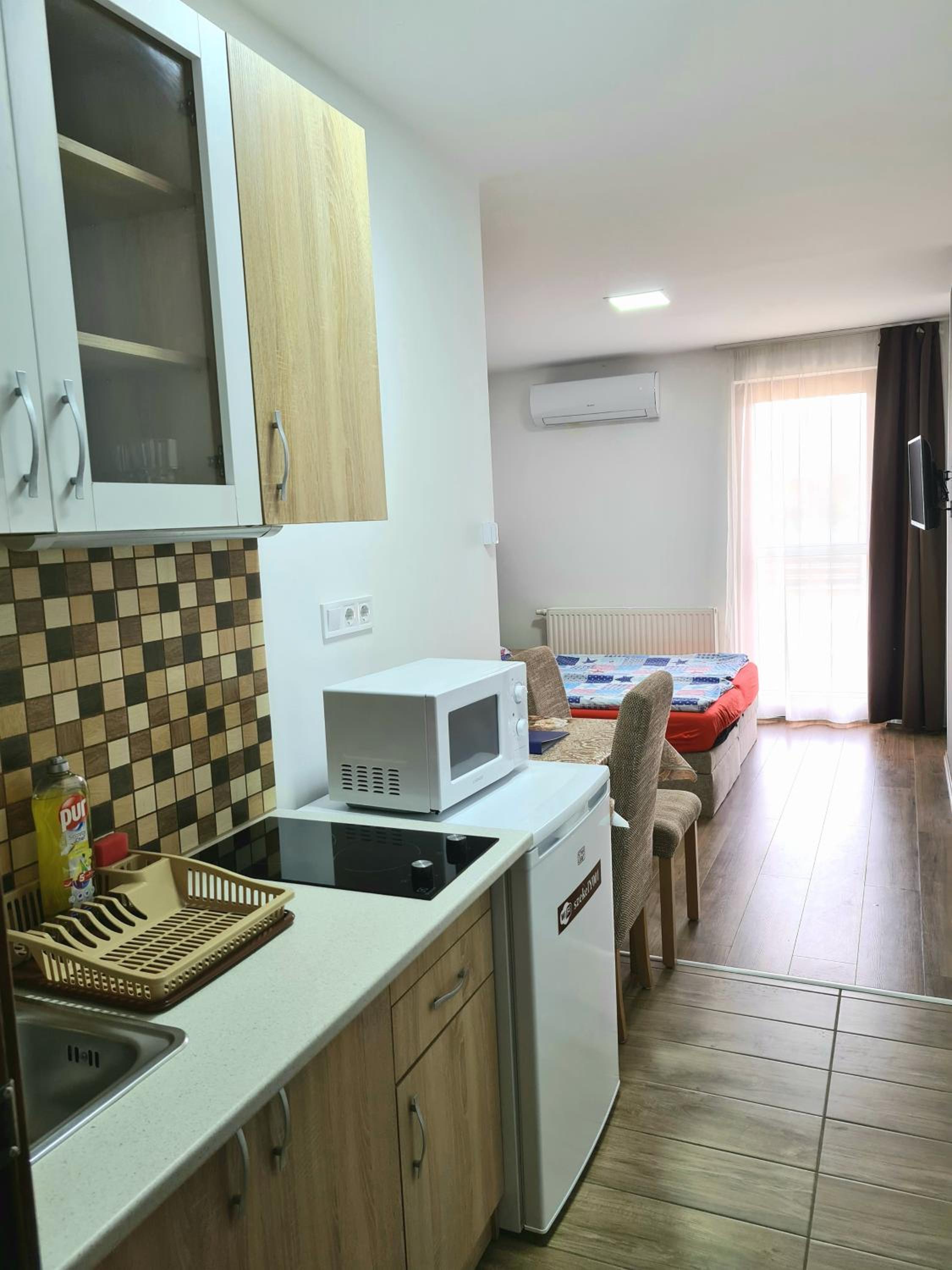 Apartment with Terrace photo 3