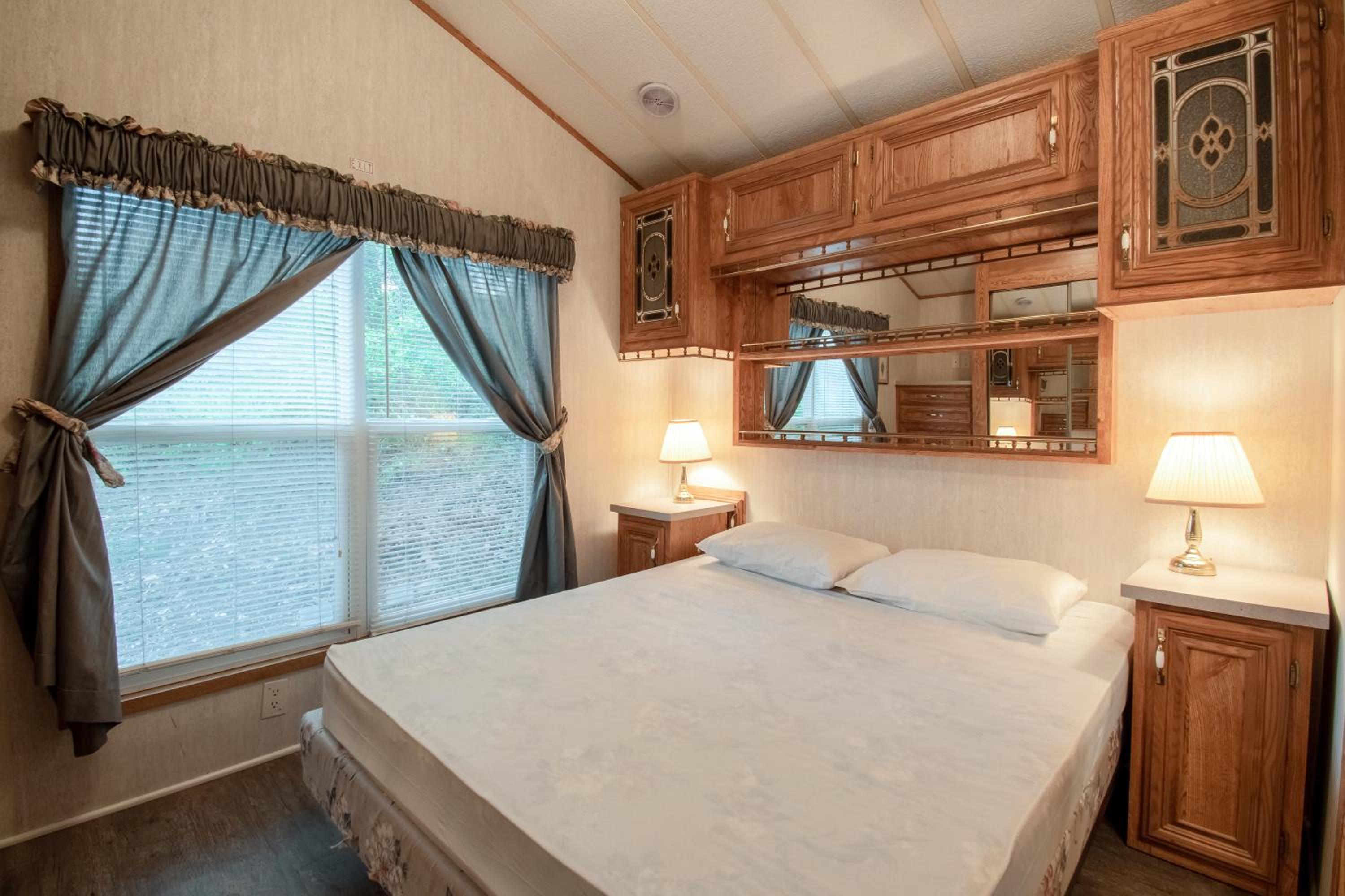 One-Bedroom Park Model photo 1