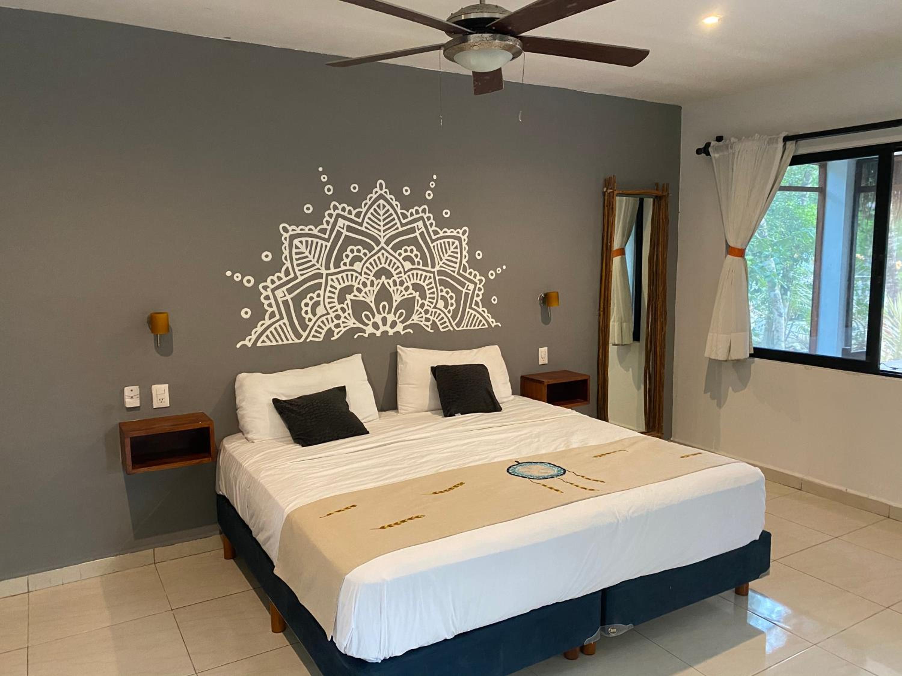 Deluxe Bungalow