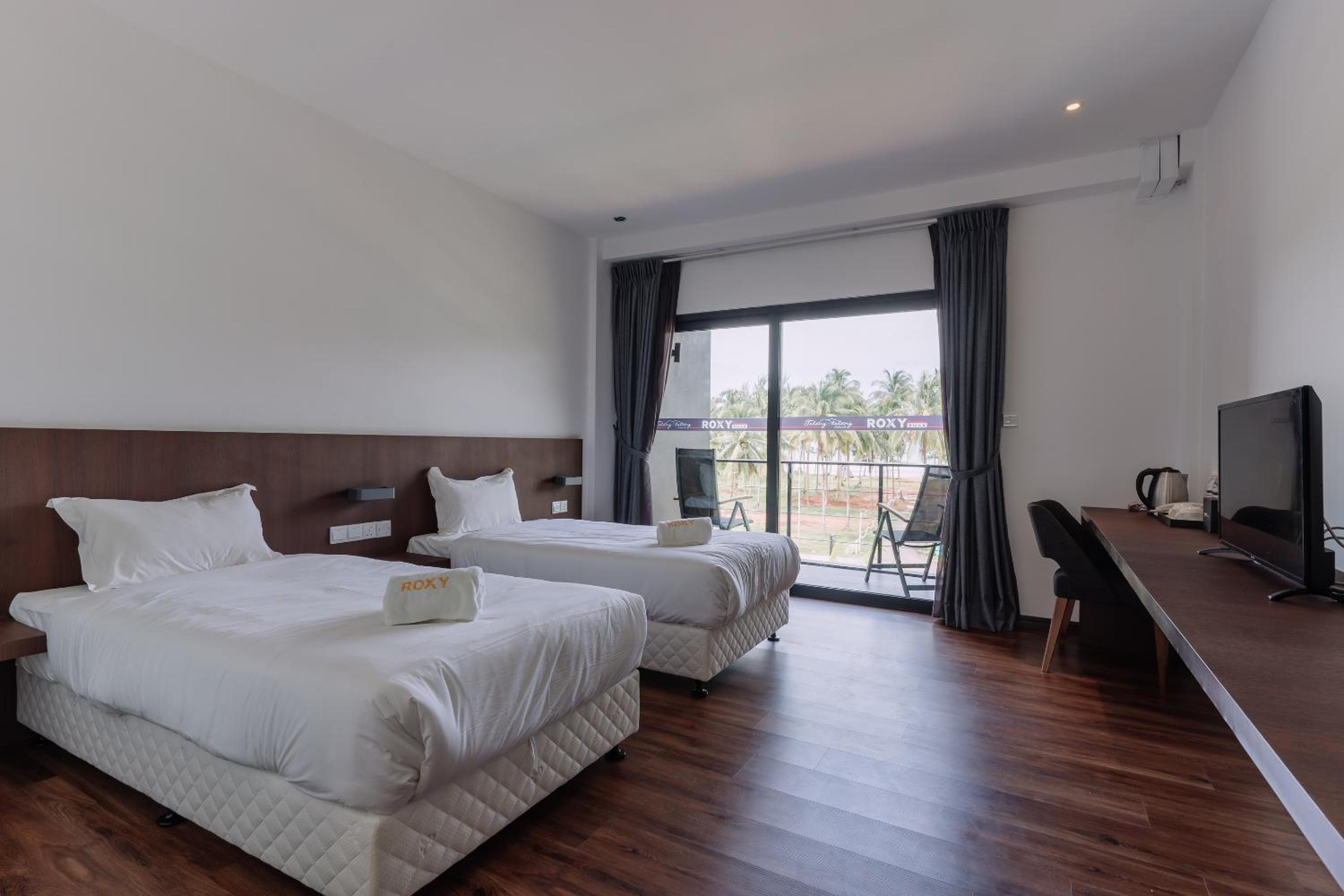 Deluxe Twin Room - Photo 1
