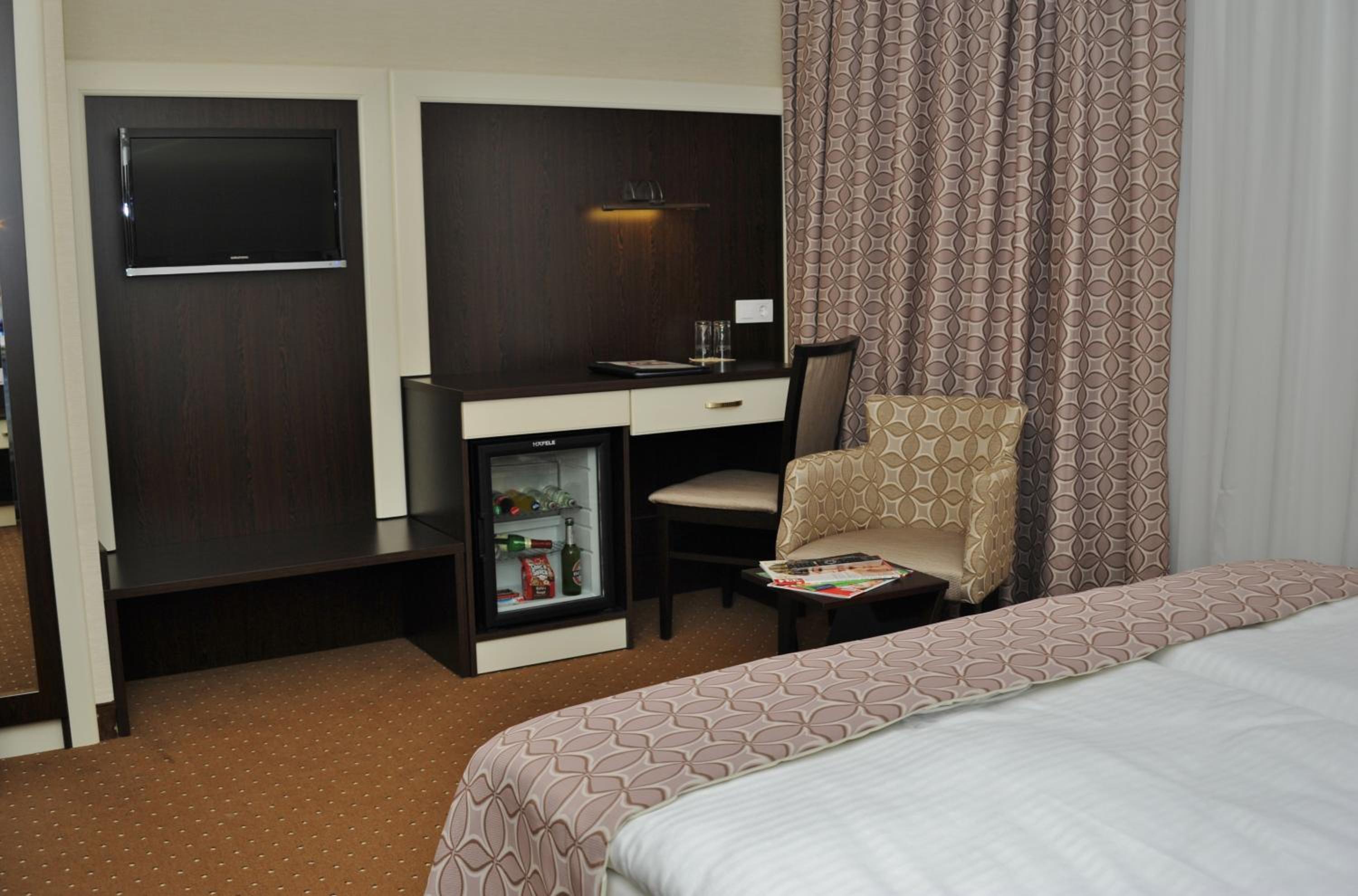 Superior Twin Room - Photo 5
