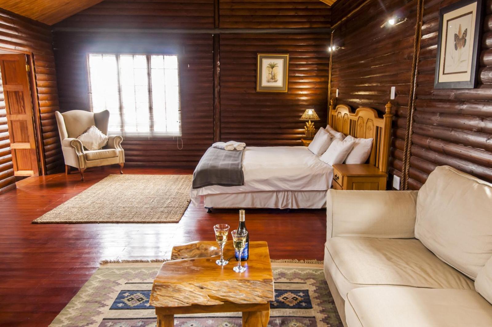 Log Cabin with Outdoor Shower photo 1