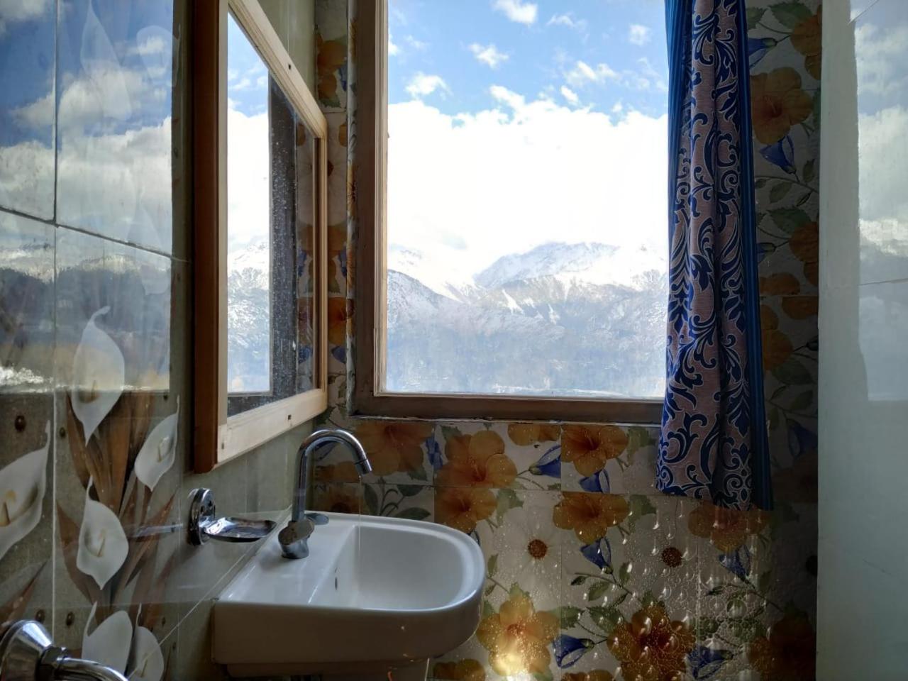 Two-Bedroom Suite photo 3