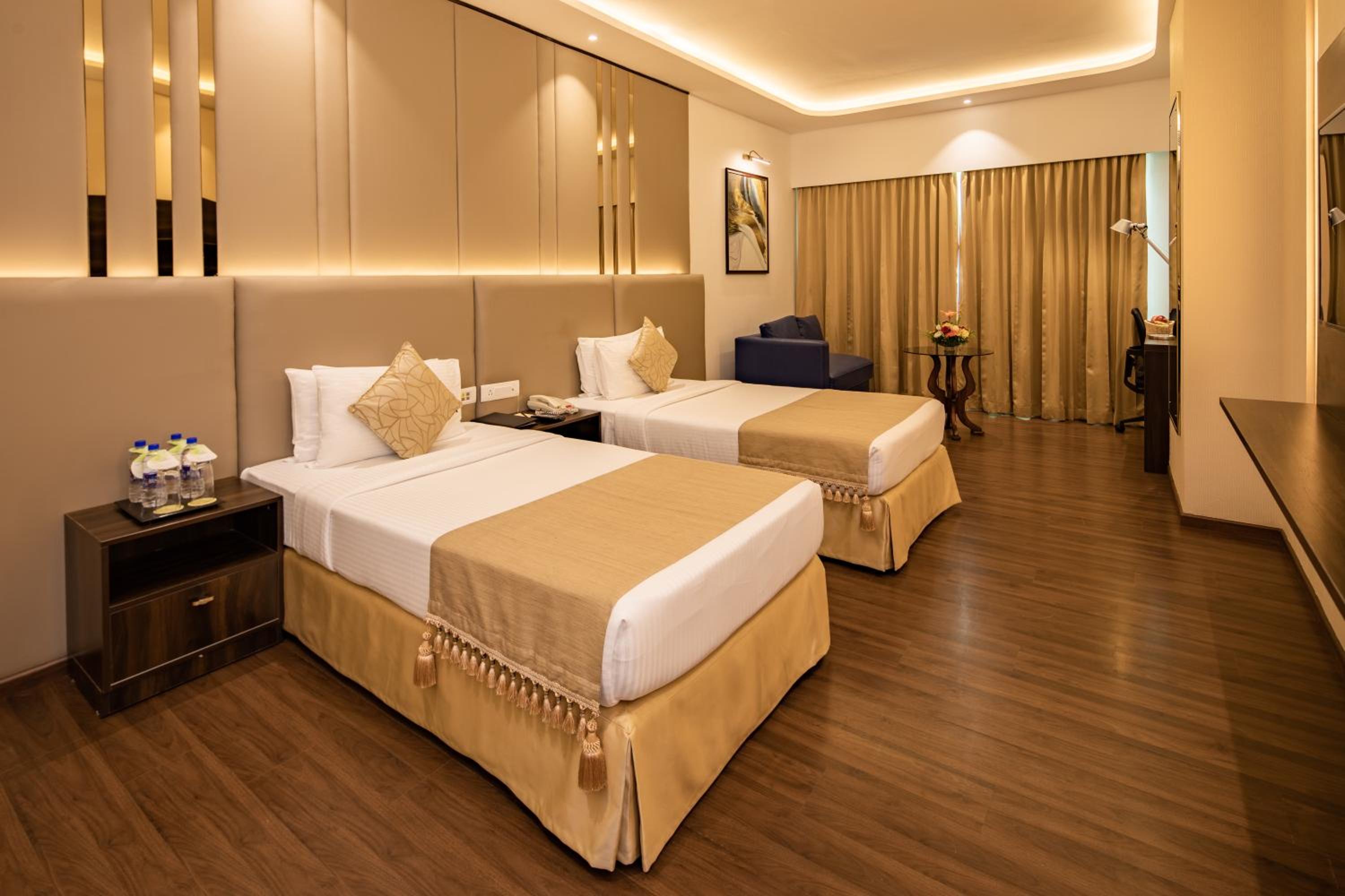 Gold Club Room - Photo 4