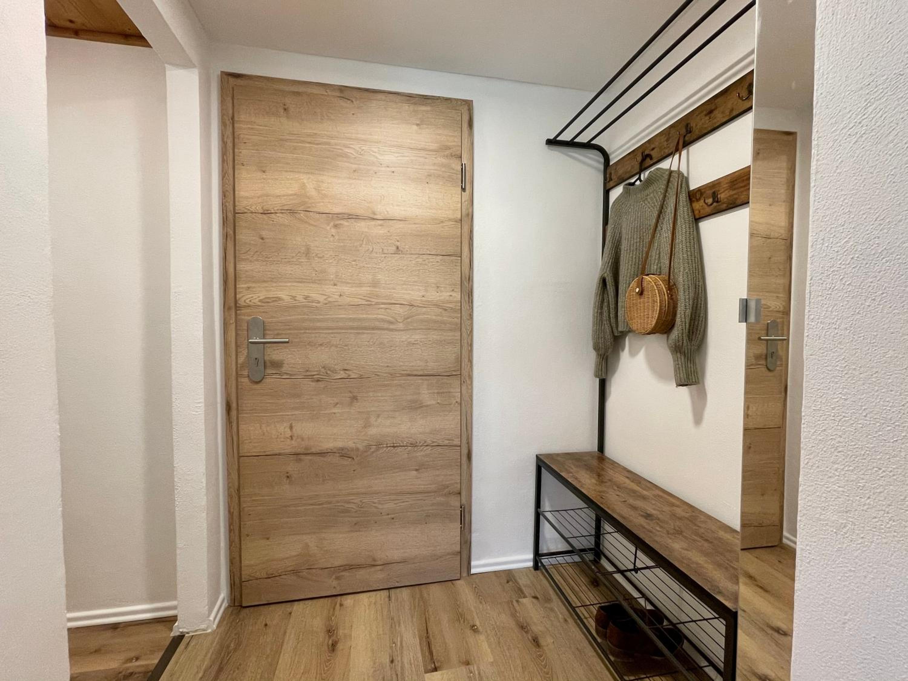 One-Bedroom Apartment photo 2