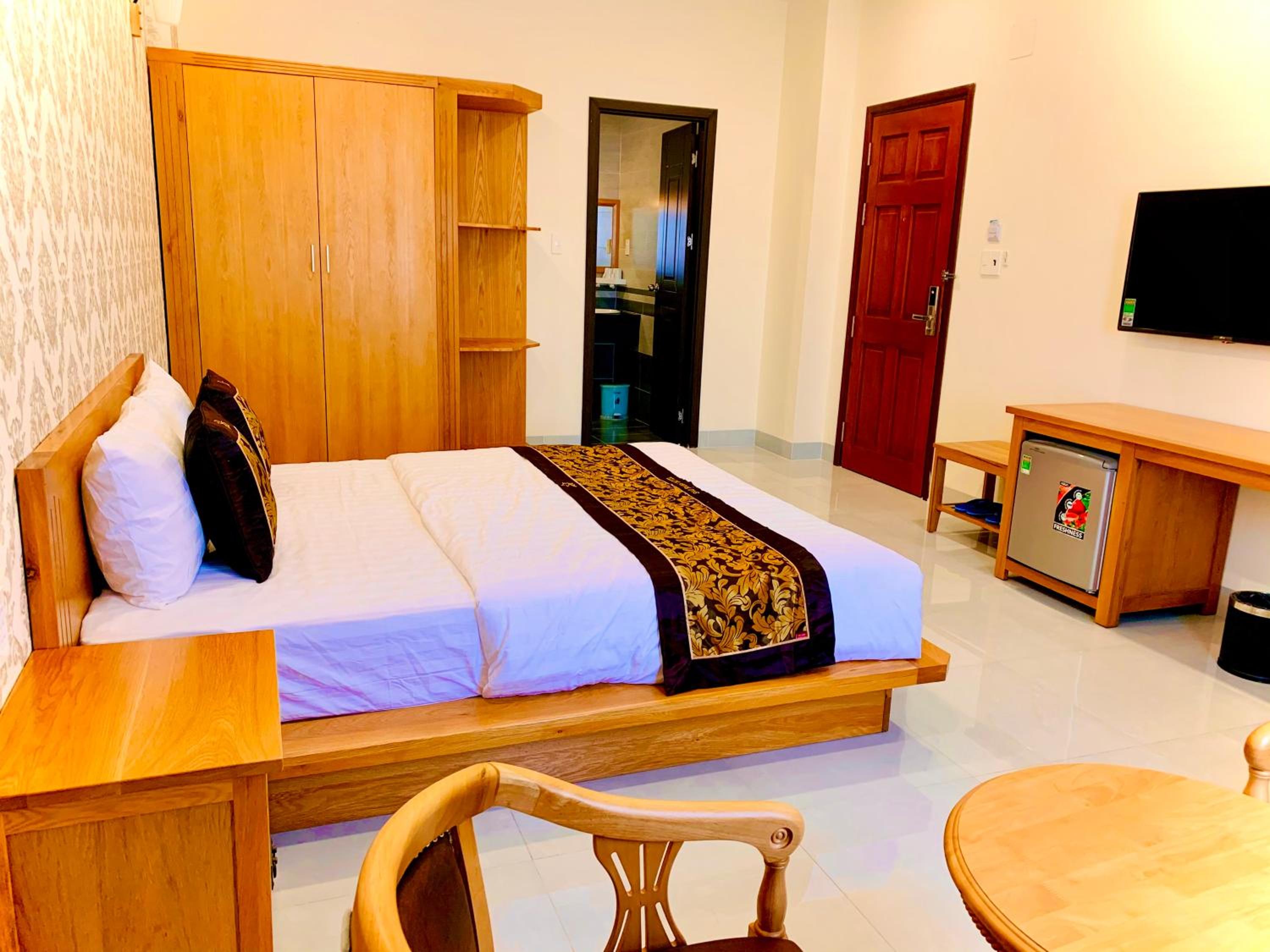Deluxe King Room photo 3
