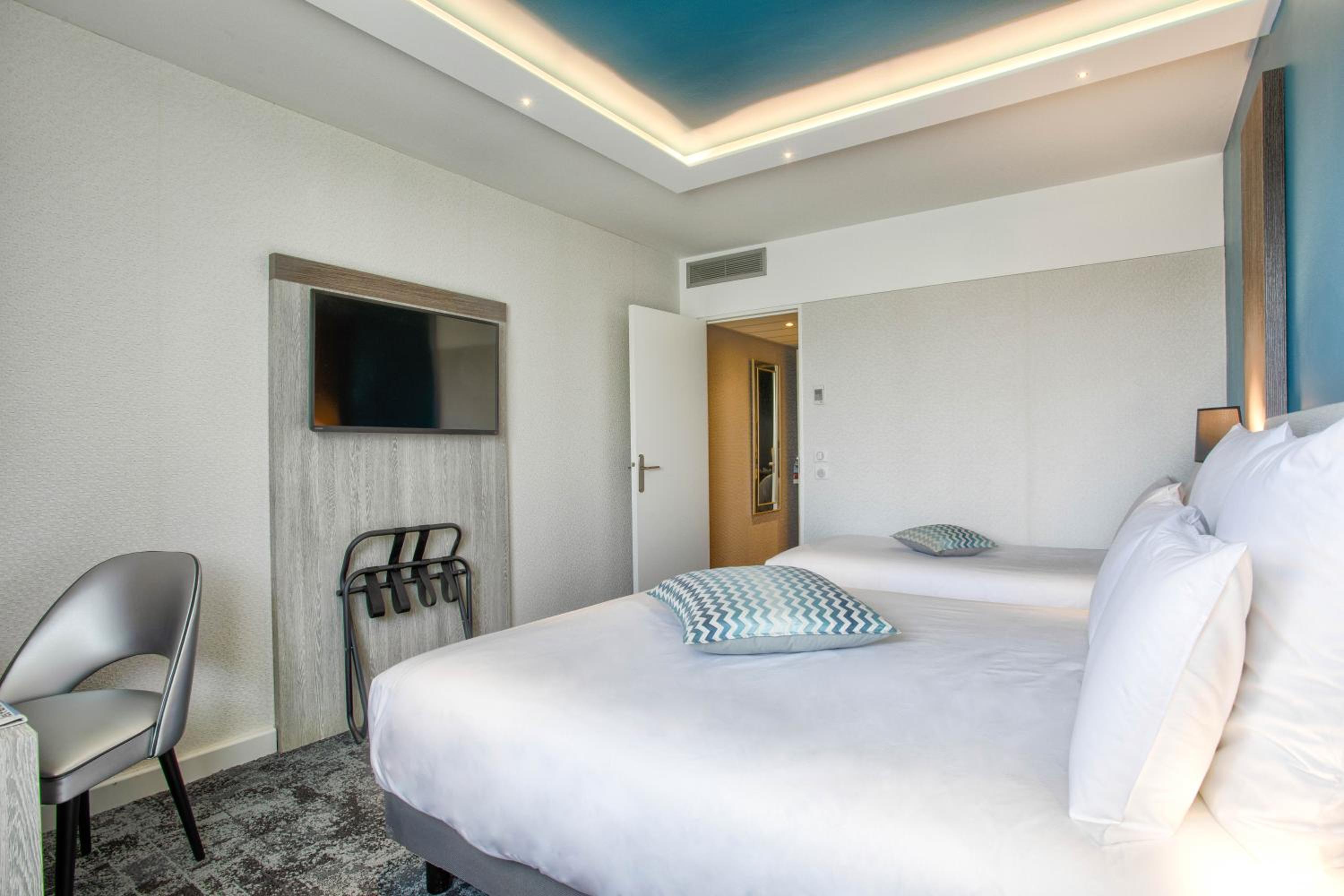 Classic Triple Room with Spa Access - Photo 2