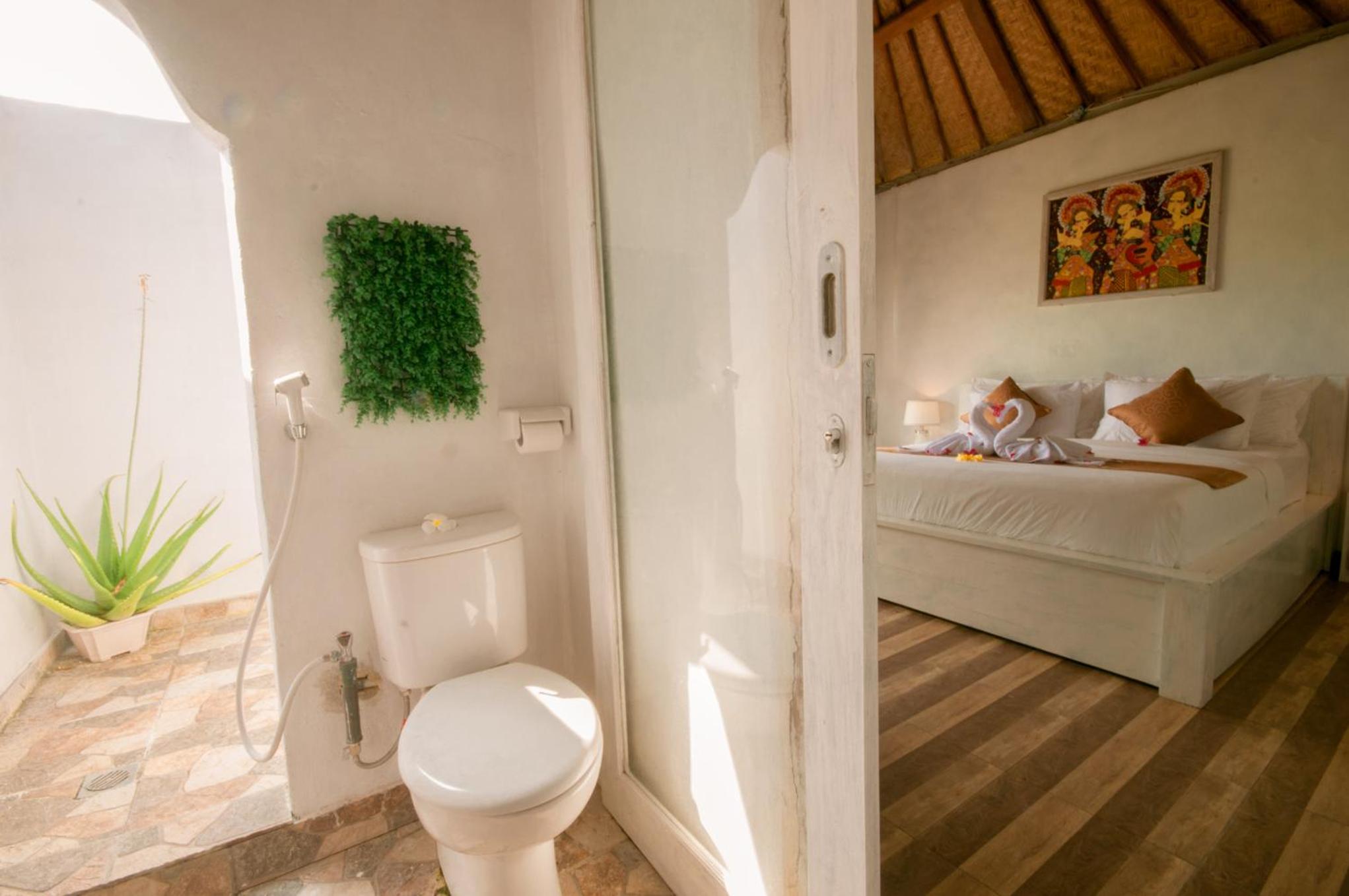 Villa with Garden View - Photo 13
