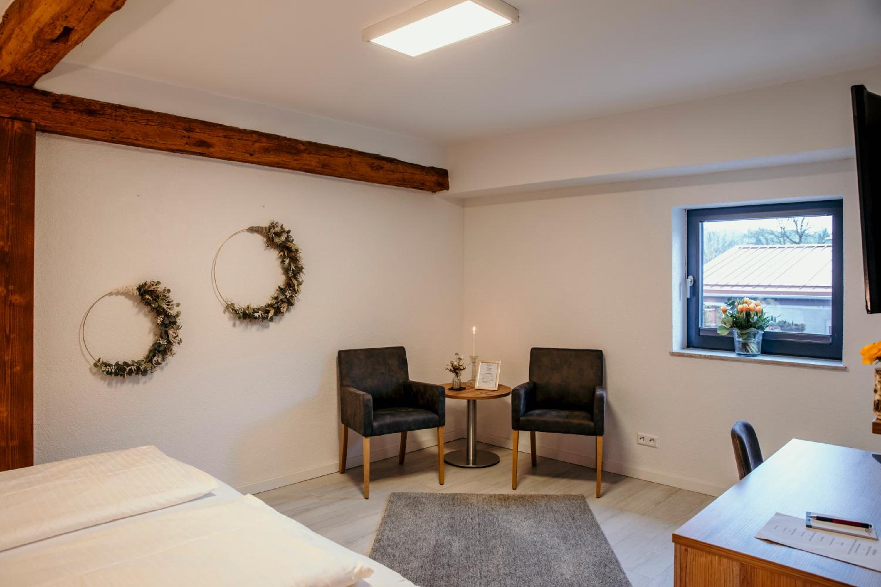 Deluxe Double Room - Photo 5