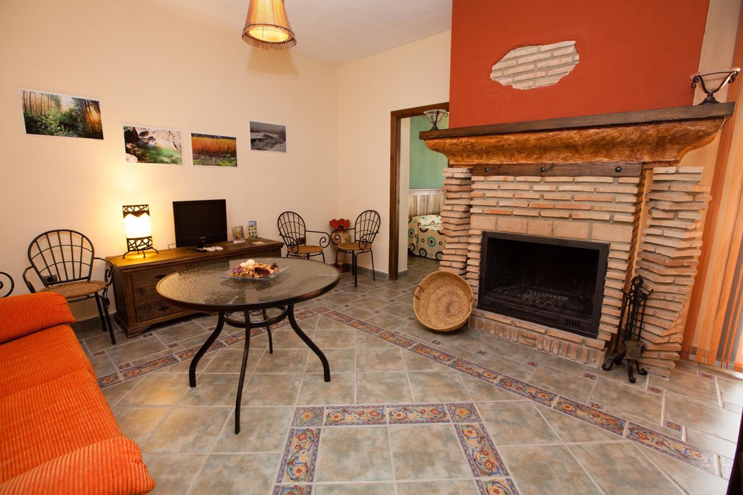 Two-Bedroom Apartment (4 Adults)