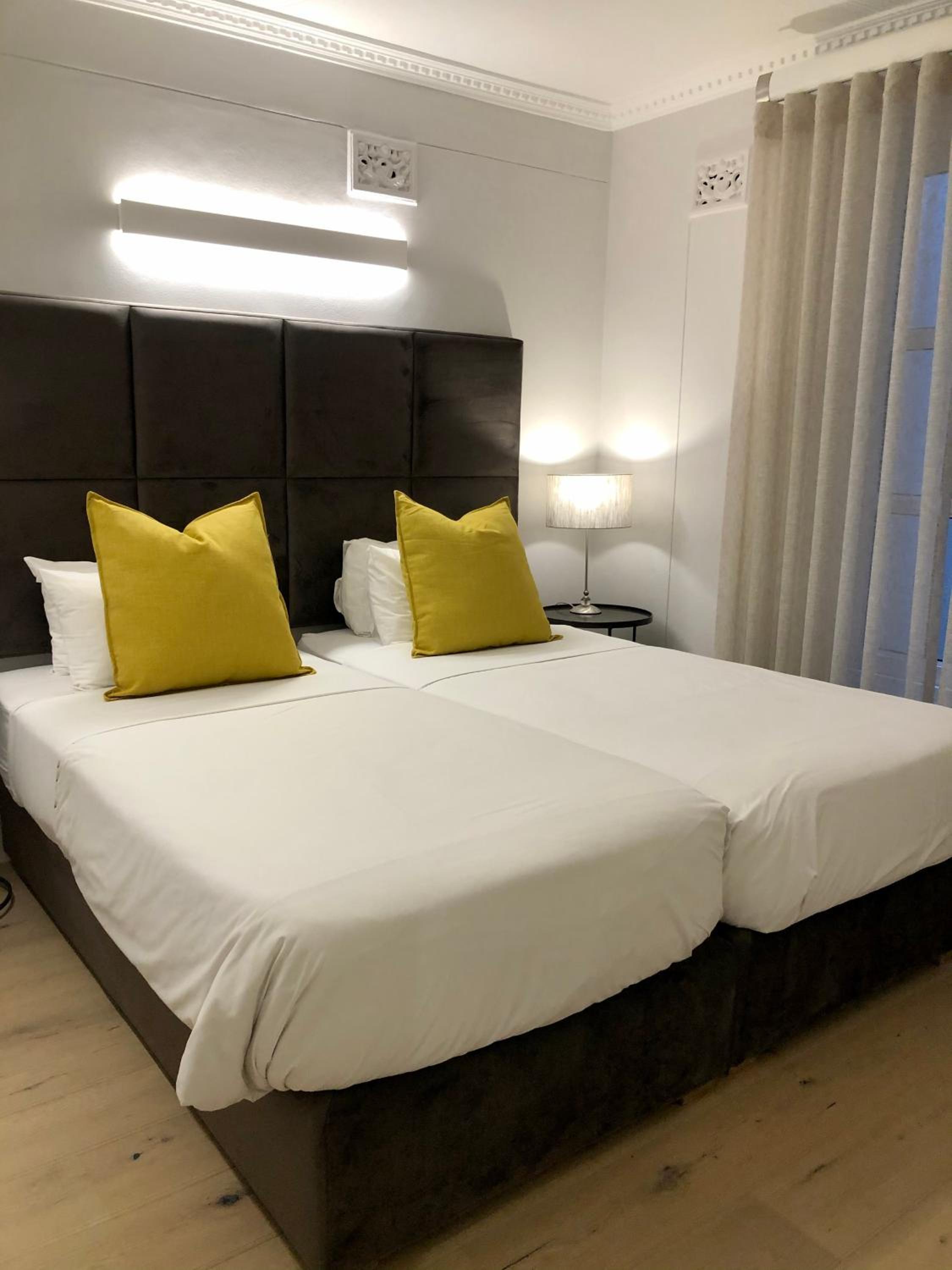Three Bedroom African Apartment with Garden