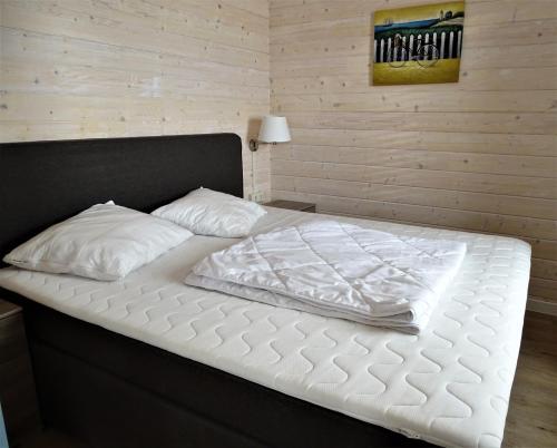 Two-Bedroom Chalet photo 2