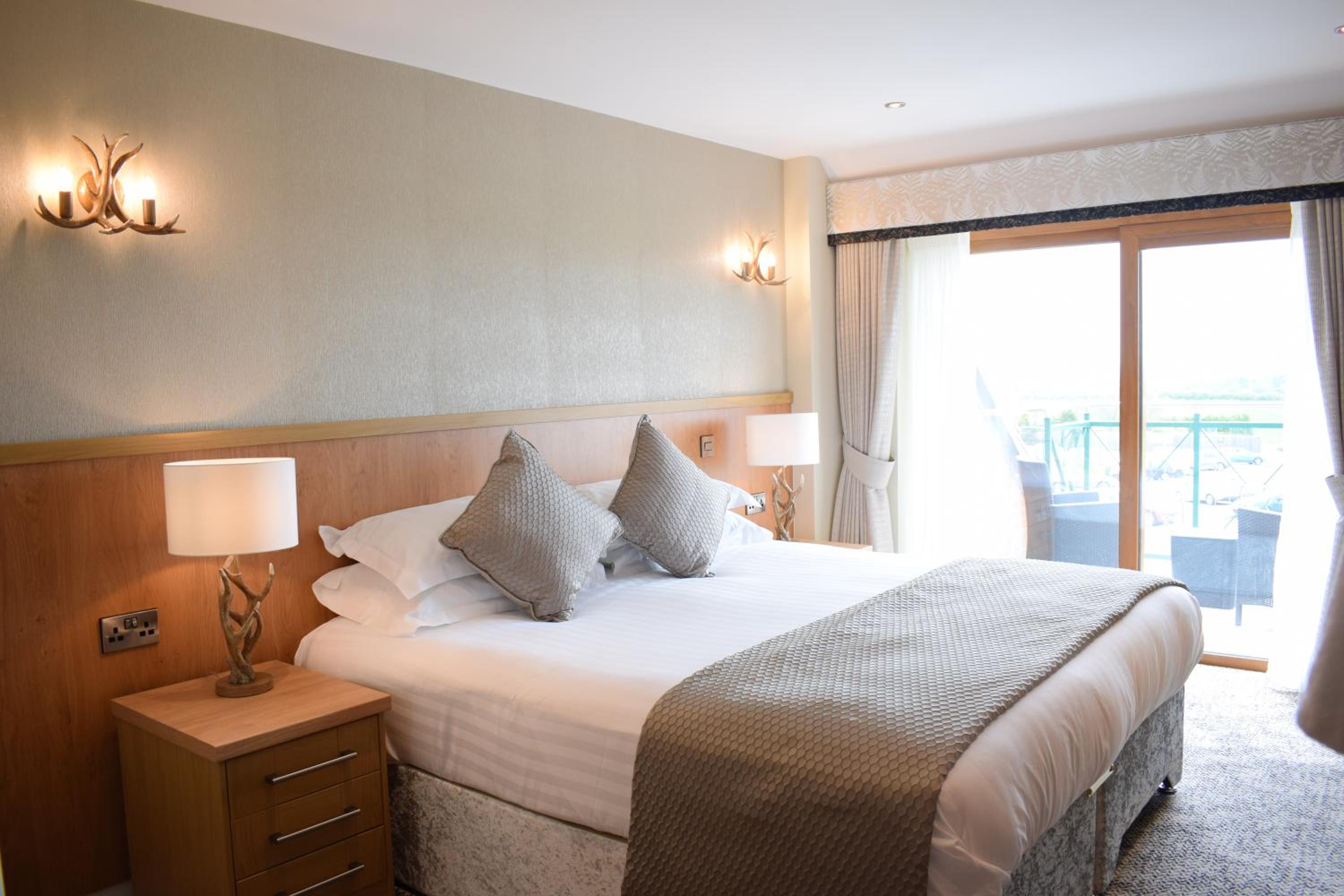 Deluxe Double or Twin Room with Balcony photo 1