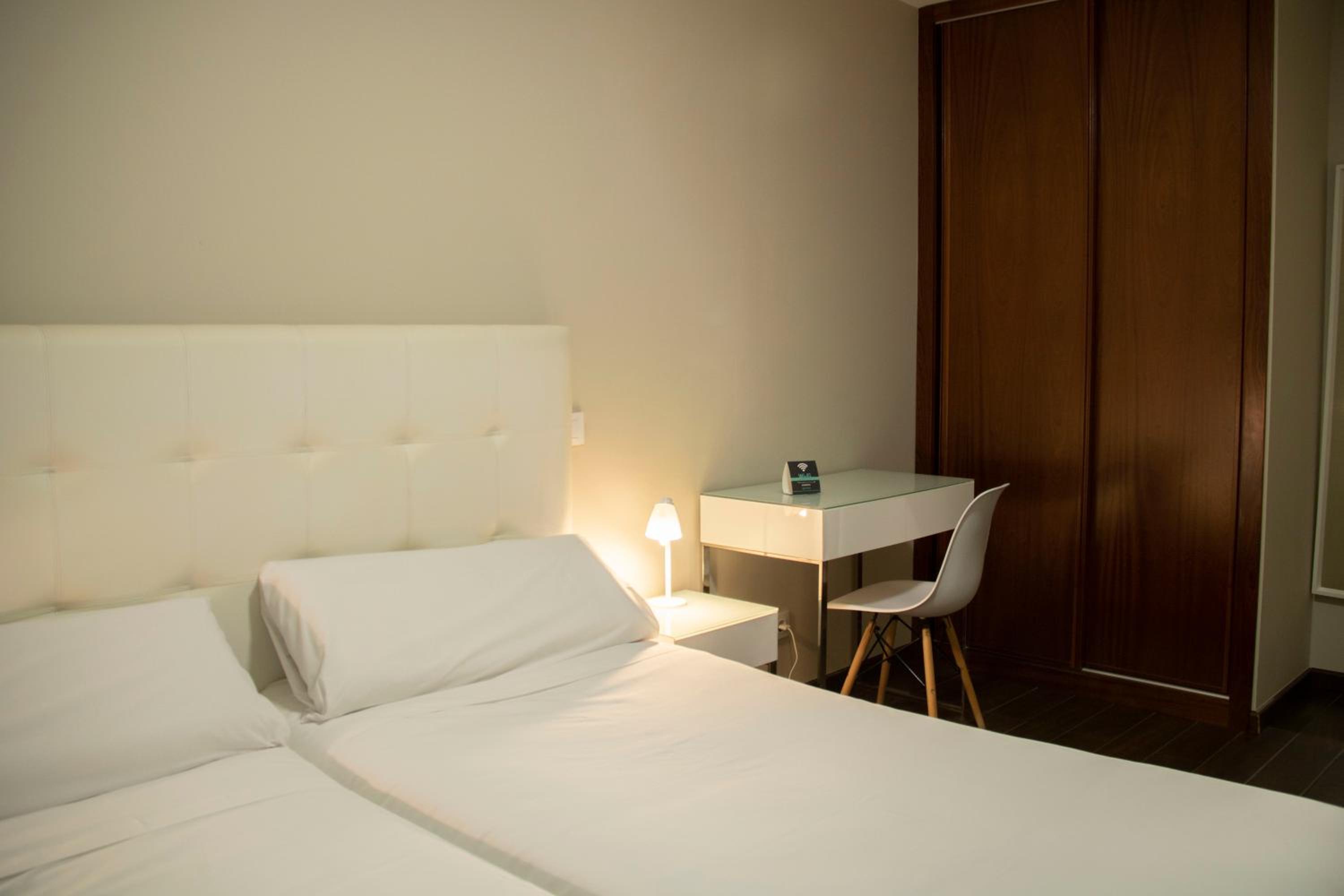 Habitación Doble Estándar o con Dos Camas Individuales.