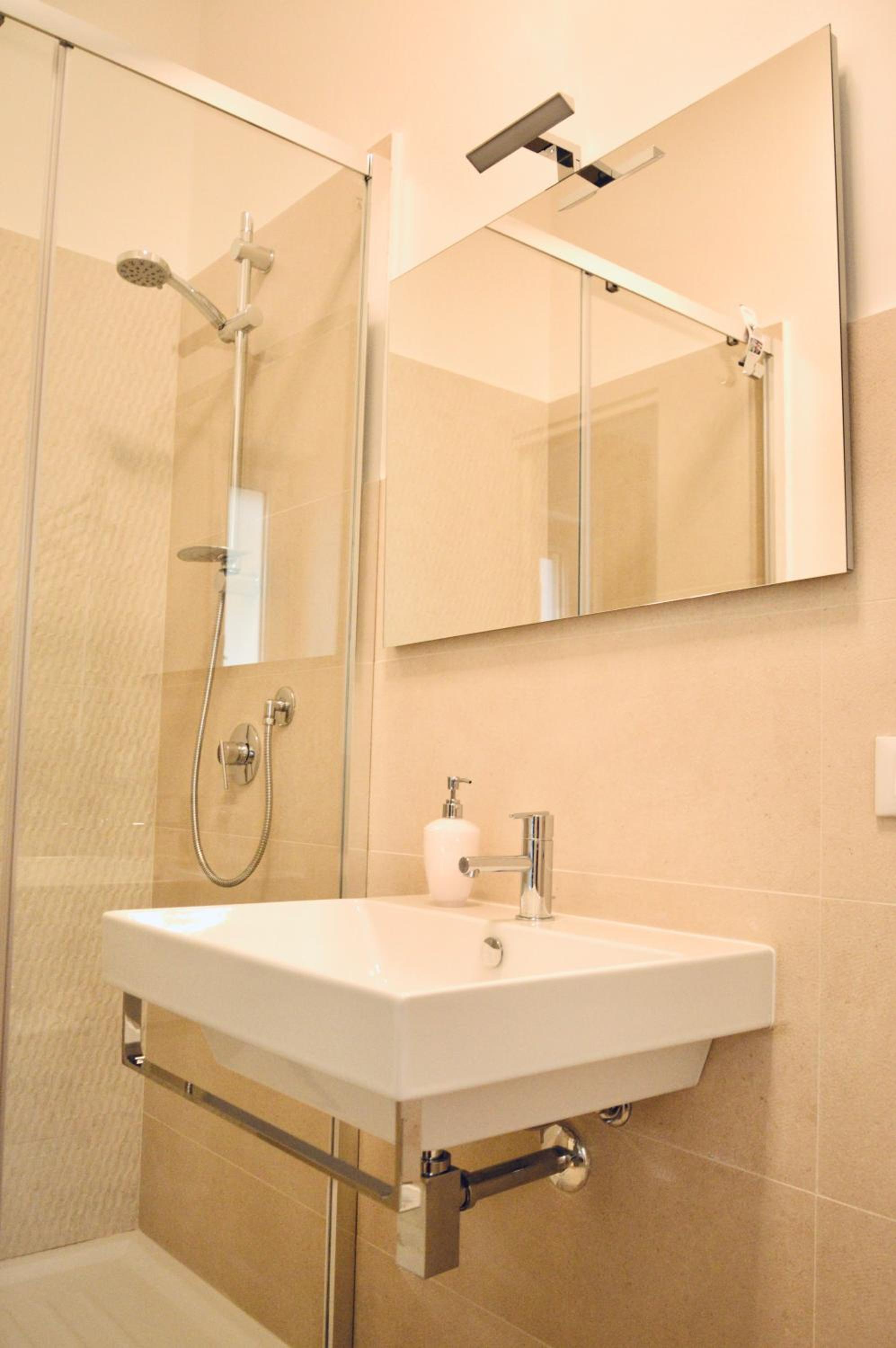 Triple Room With Private Bathroom photo 3