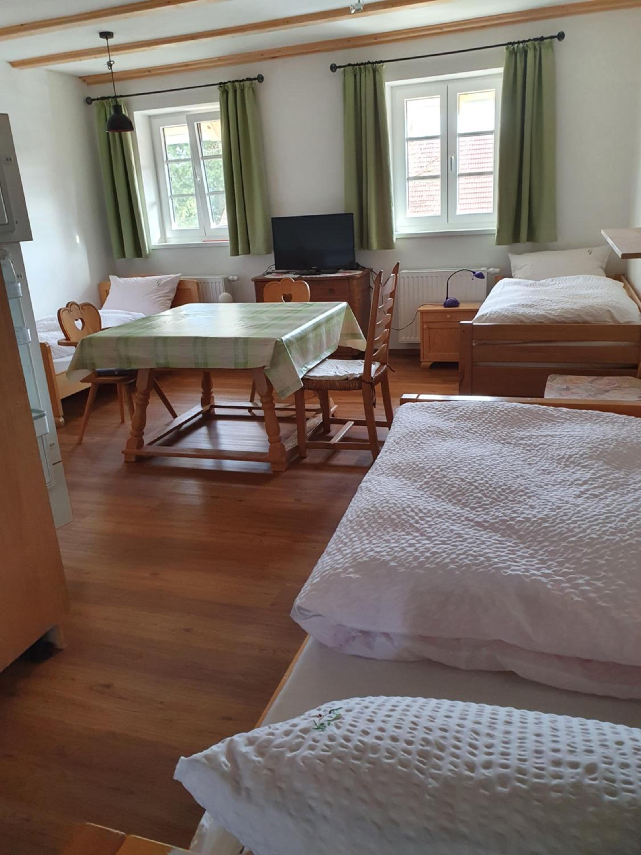 Apartment photo 3