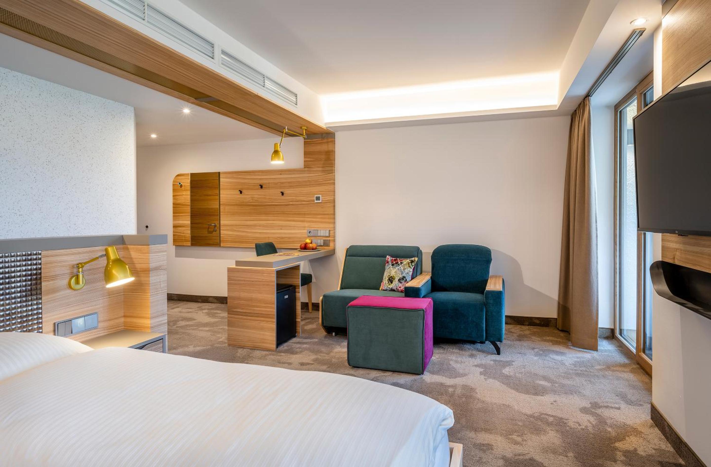 Deluxe Double Room photo 3