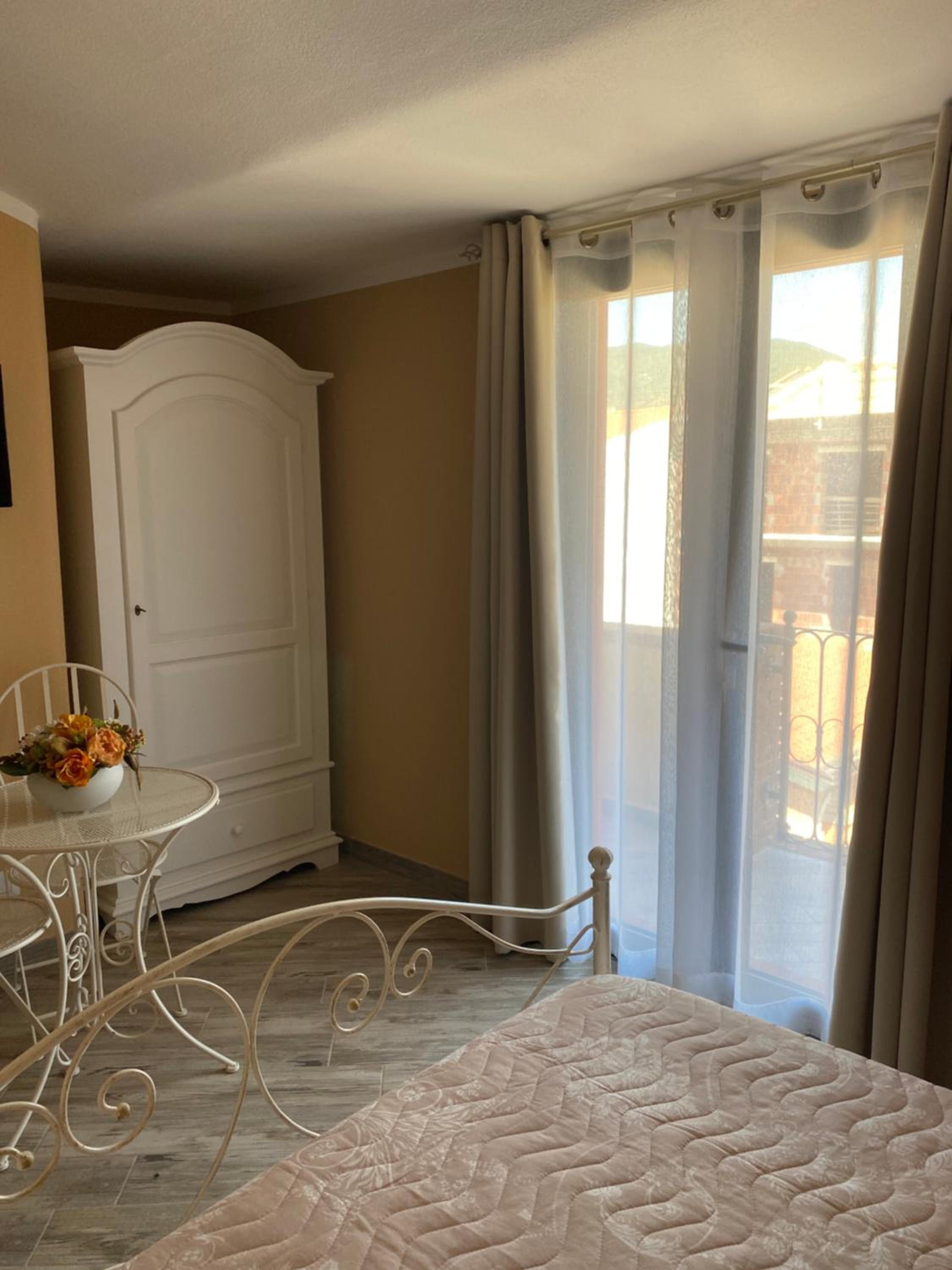 Double Room with Balcony photo 2