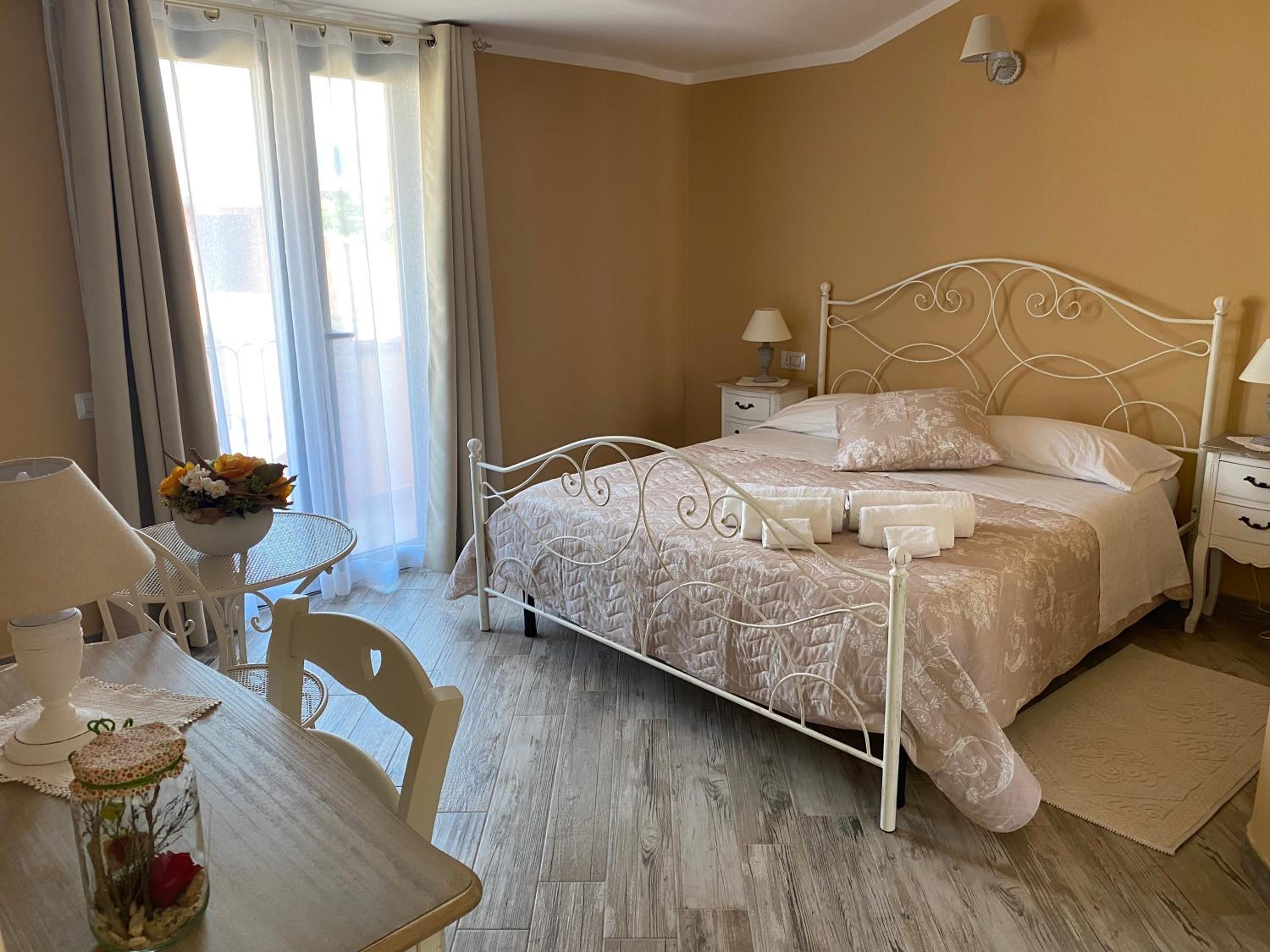 Double Room with Balcony photo 1