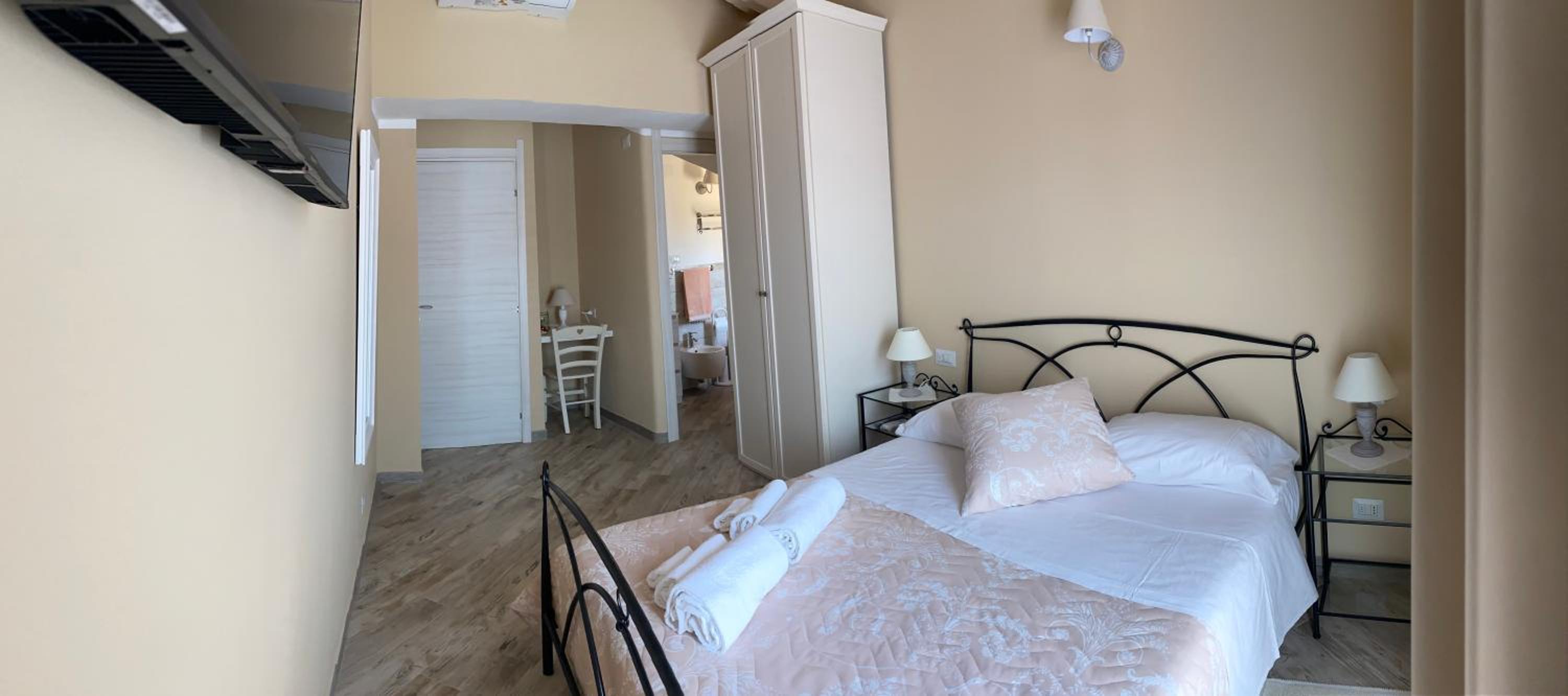 Double Room photo 1