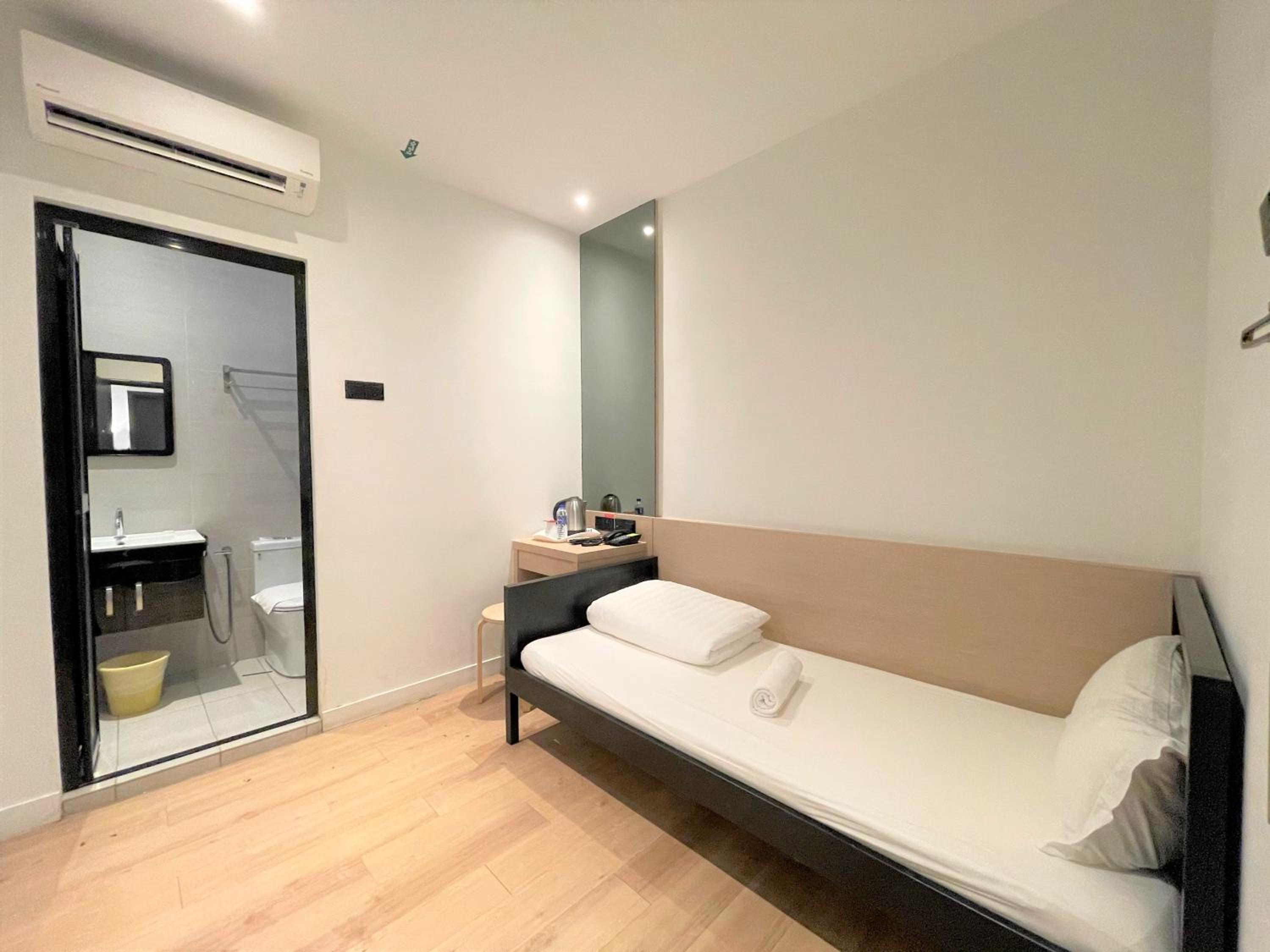 Single Room