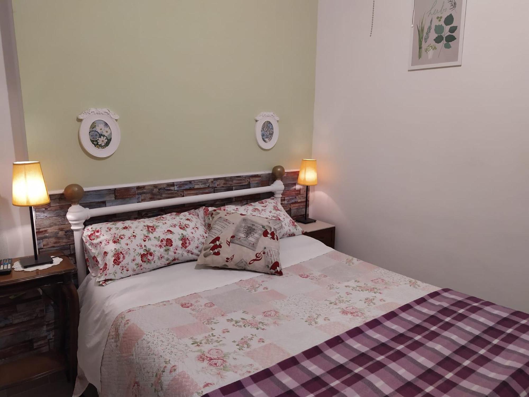 Economy Double Room photo 2