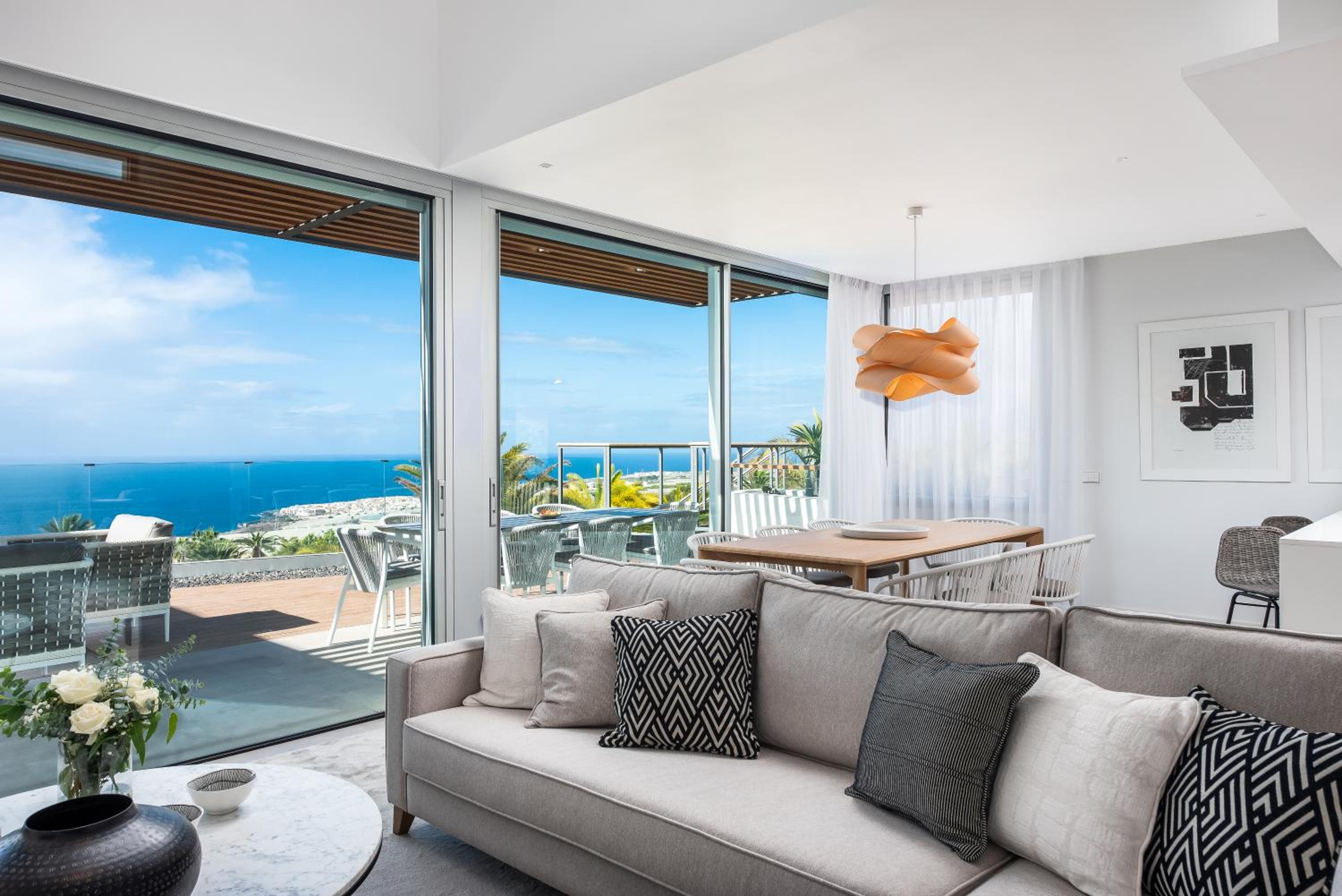 Three-Bedroom Suite with Sea View