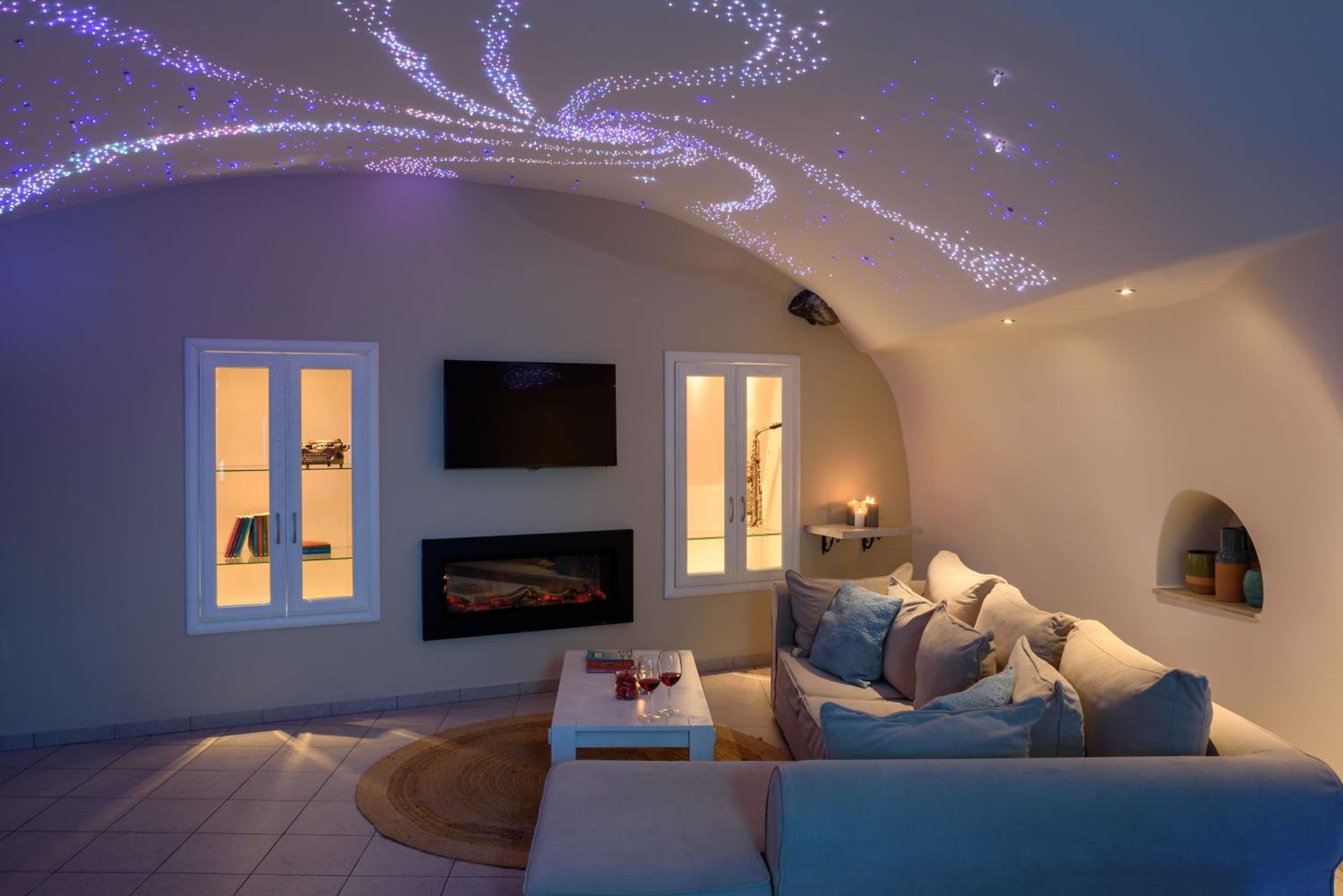 One Bedroom Villa with Outdoor Hot Tub and Garden View