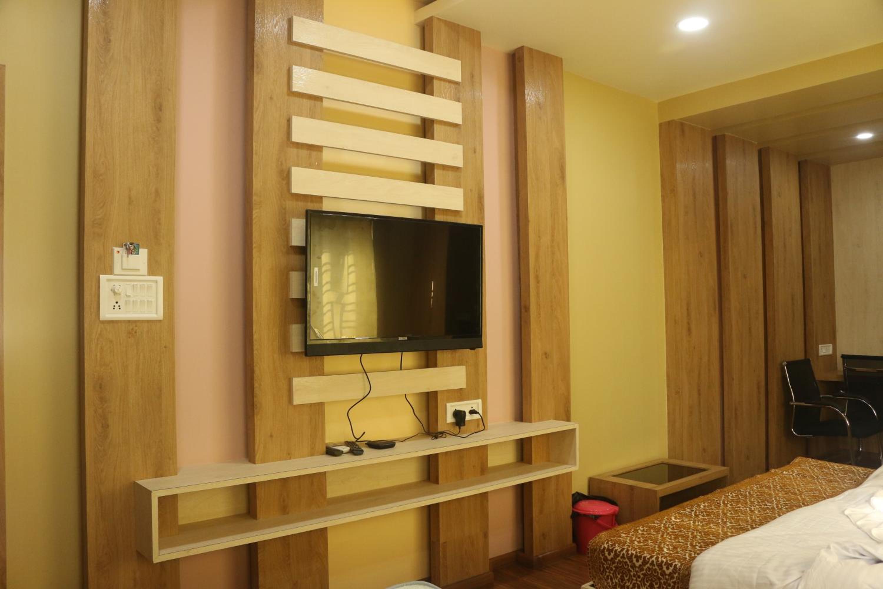 Classic Triple Room photo 3