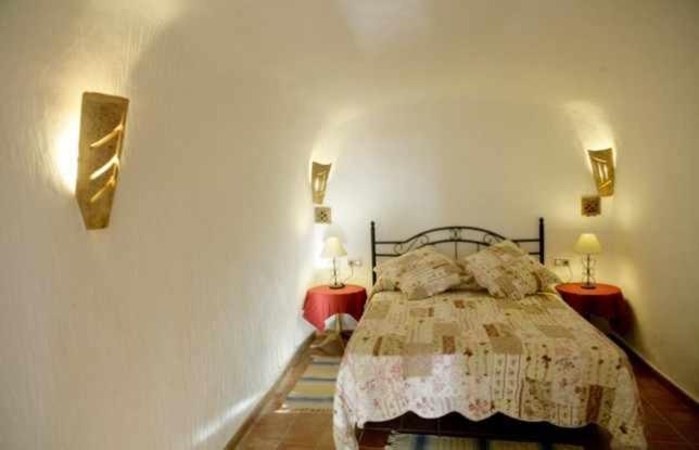 Cave (2 Adults) - Photo 1